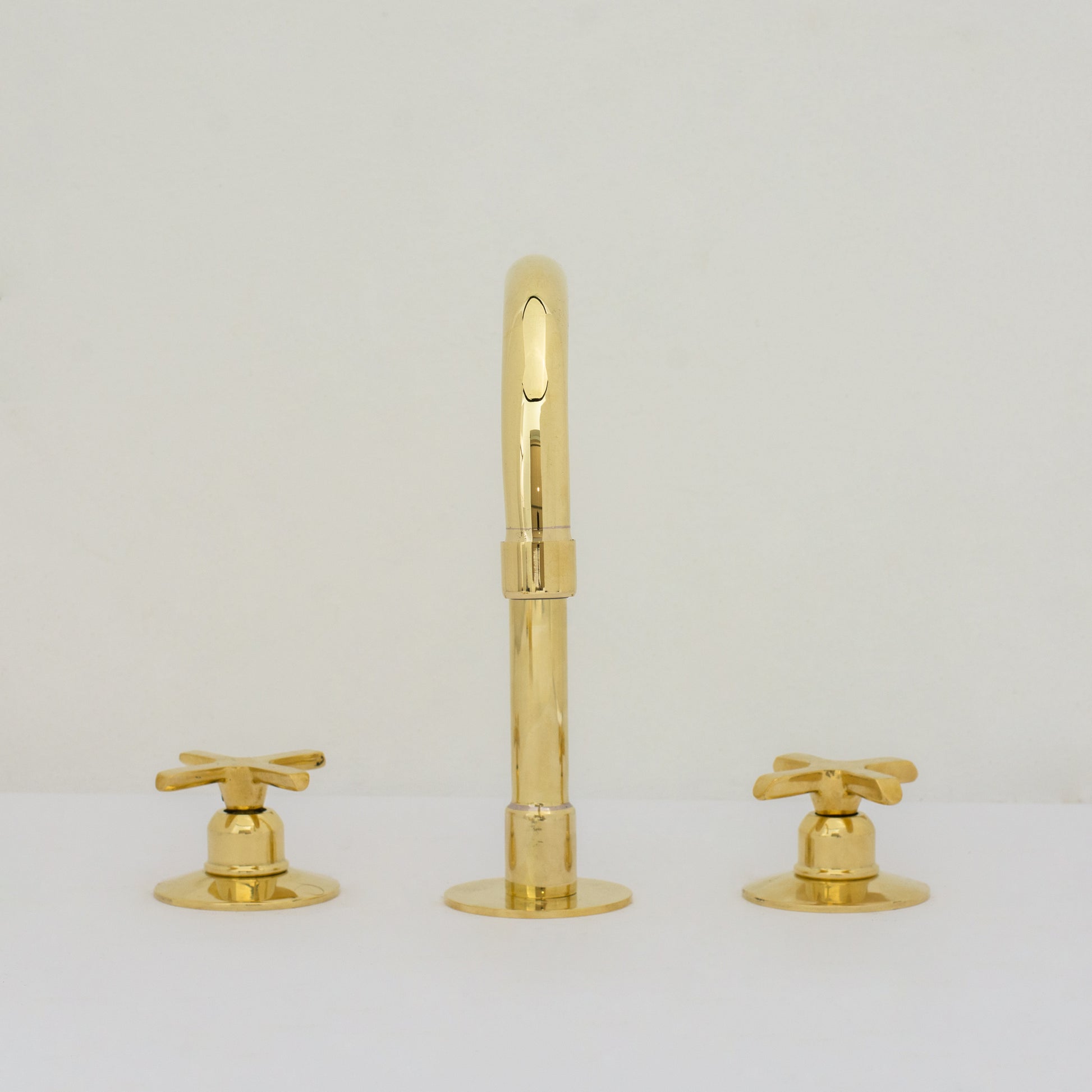 Deck Mounted Unlacquered Brass Faucet, Vanity Sink Faucet, Antique Brass Bathroom Faucet