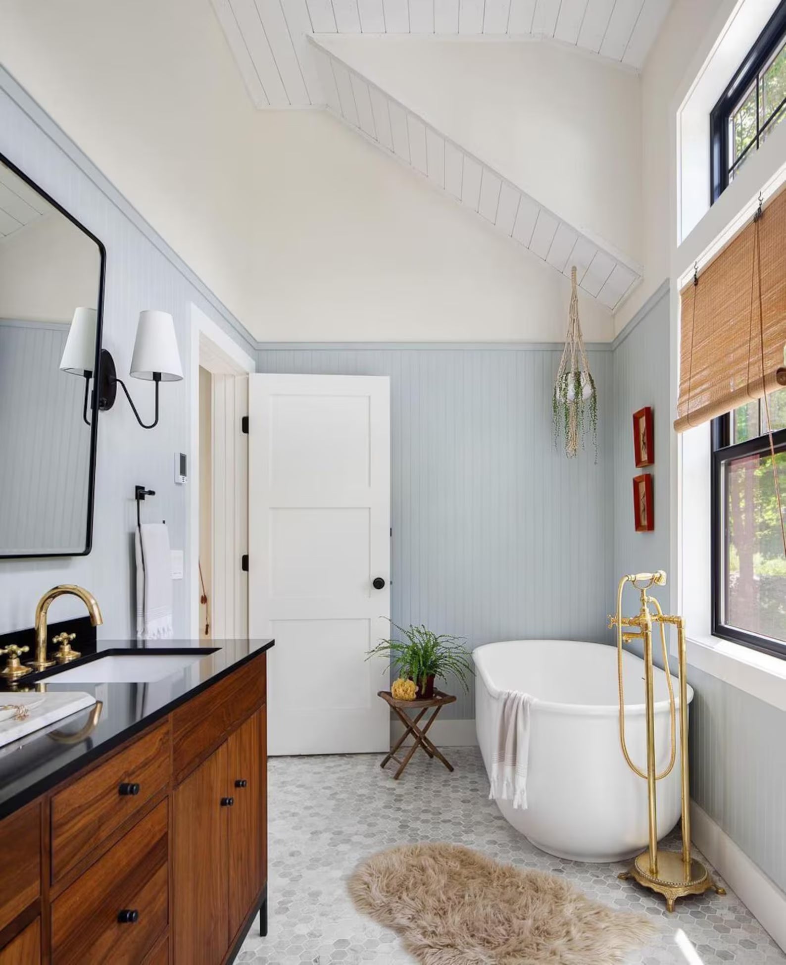 Bathroom - Insideast