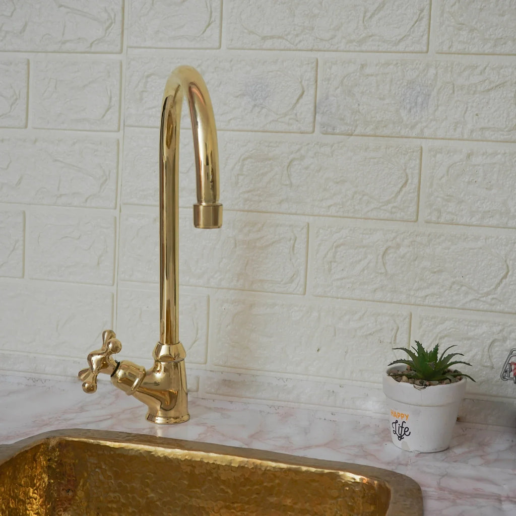 Brass Single Hole Faucets