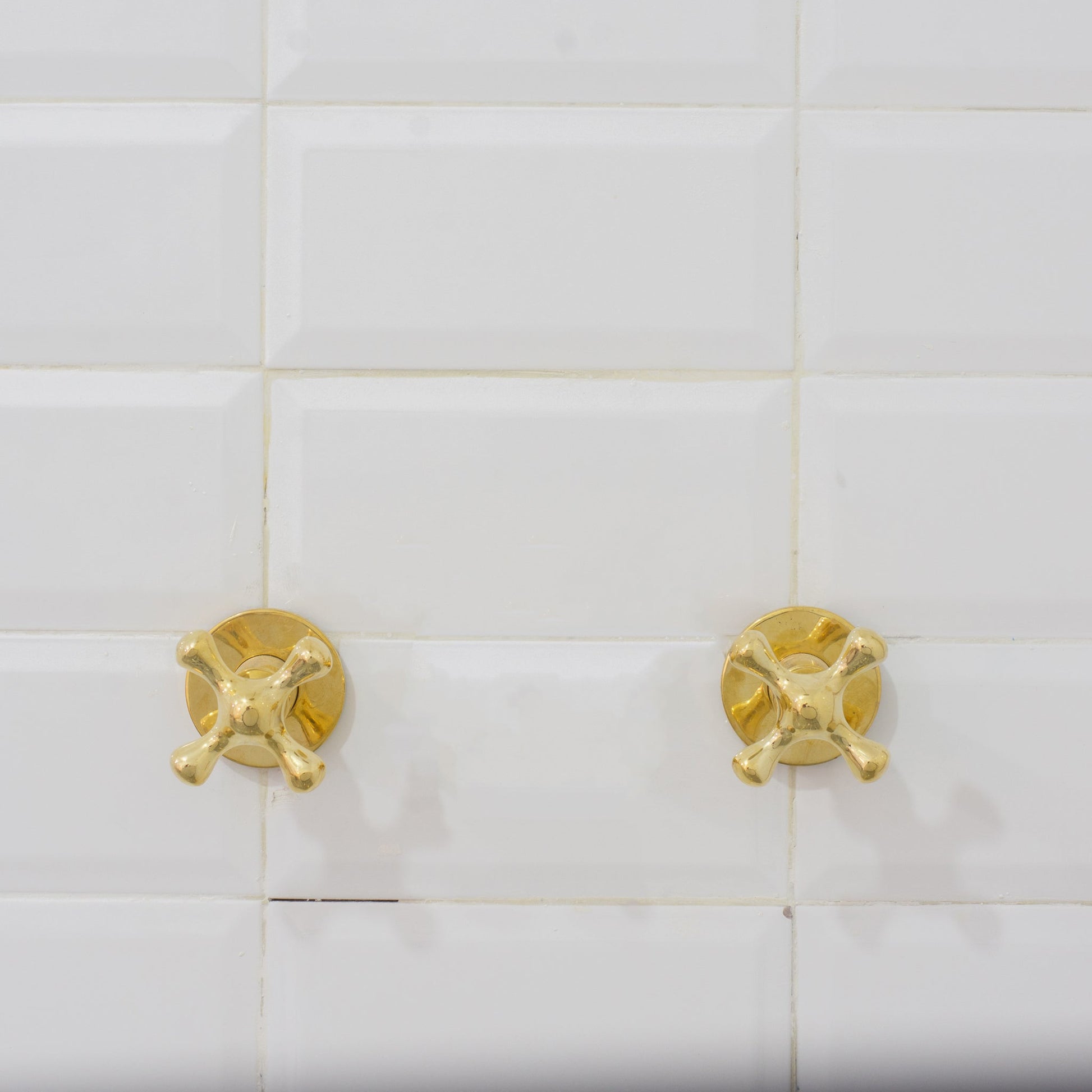 Ceiling Mount Shower System, Two Handle Shower System, Rainfall Shower System, Ceiling Showerhead, Overhead Shower - Insideast