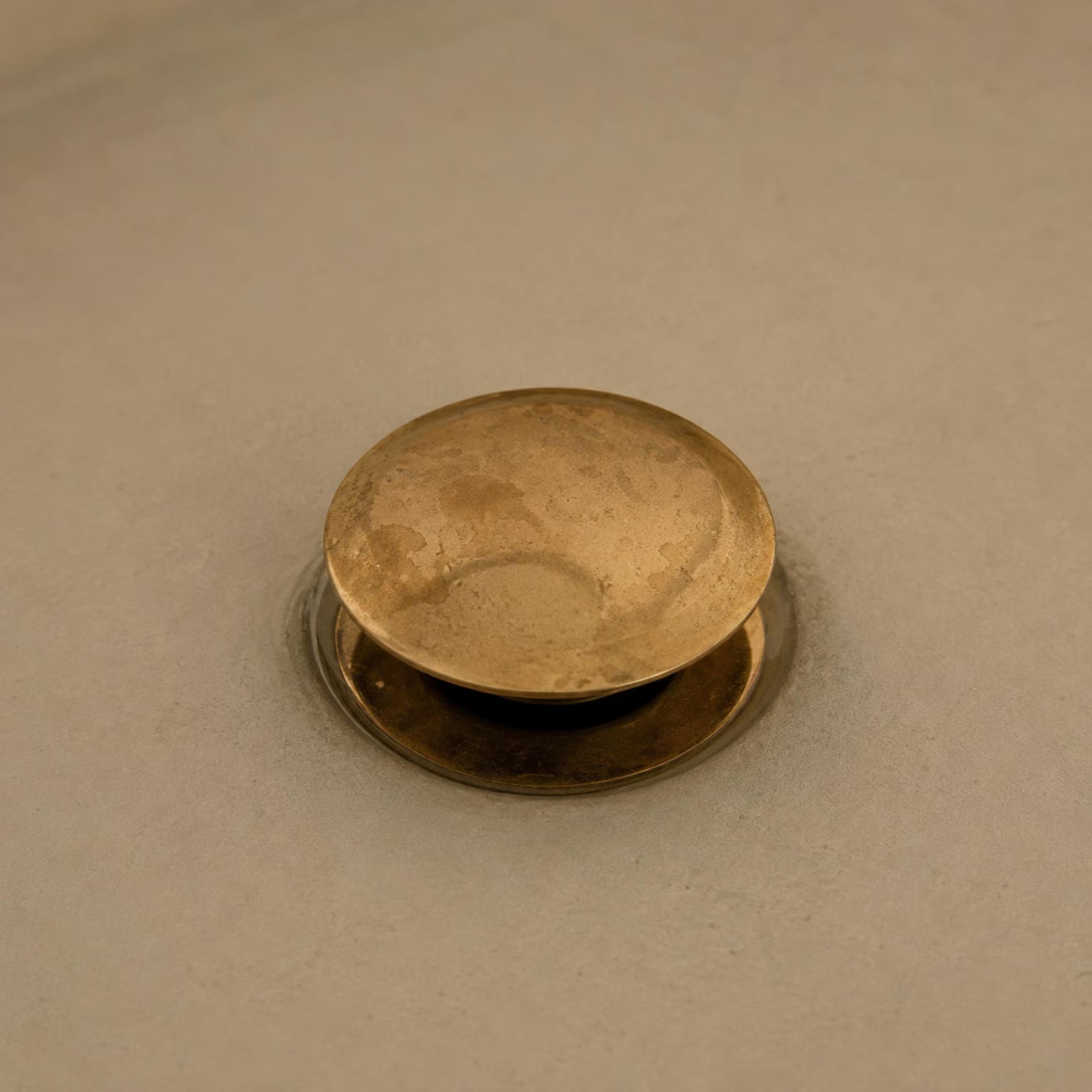 Unlacquered Brass Bathroom Sink Drain Stopper With Overflow