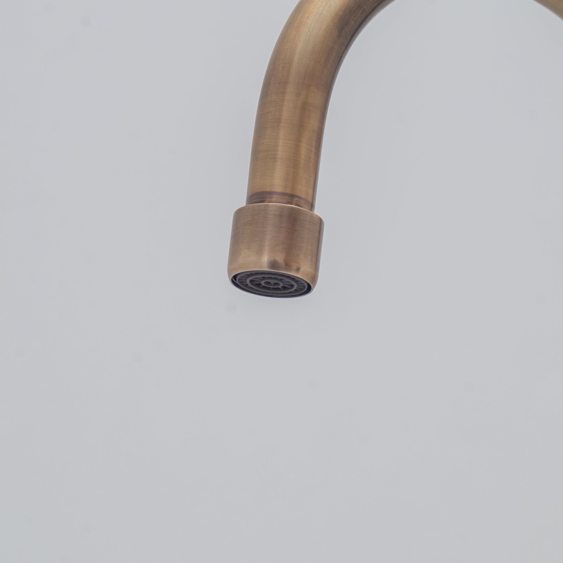 Oil Rubbed Bronze Single Hole Faucet, Antique Bronze Bathroom Sink Faucet