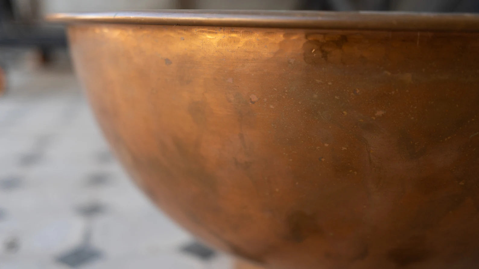 Copper Vessel Sink Basin Solid Bathroom Vessel Vanity, Light Hammered