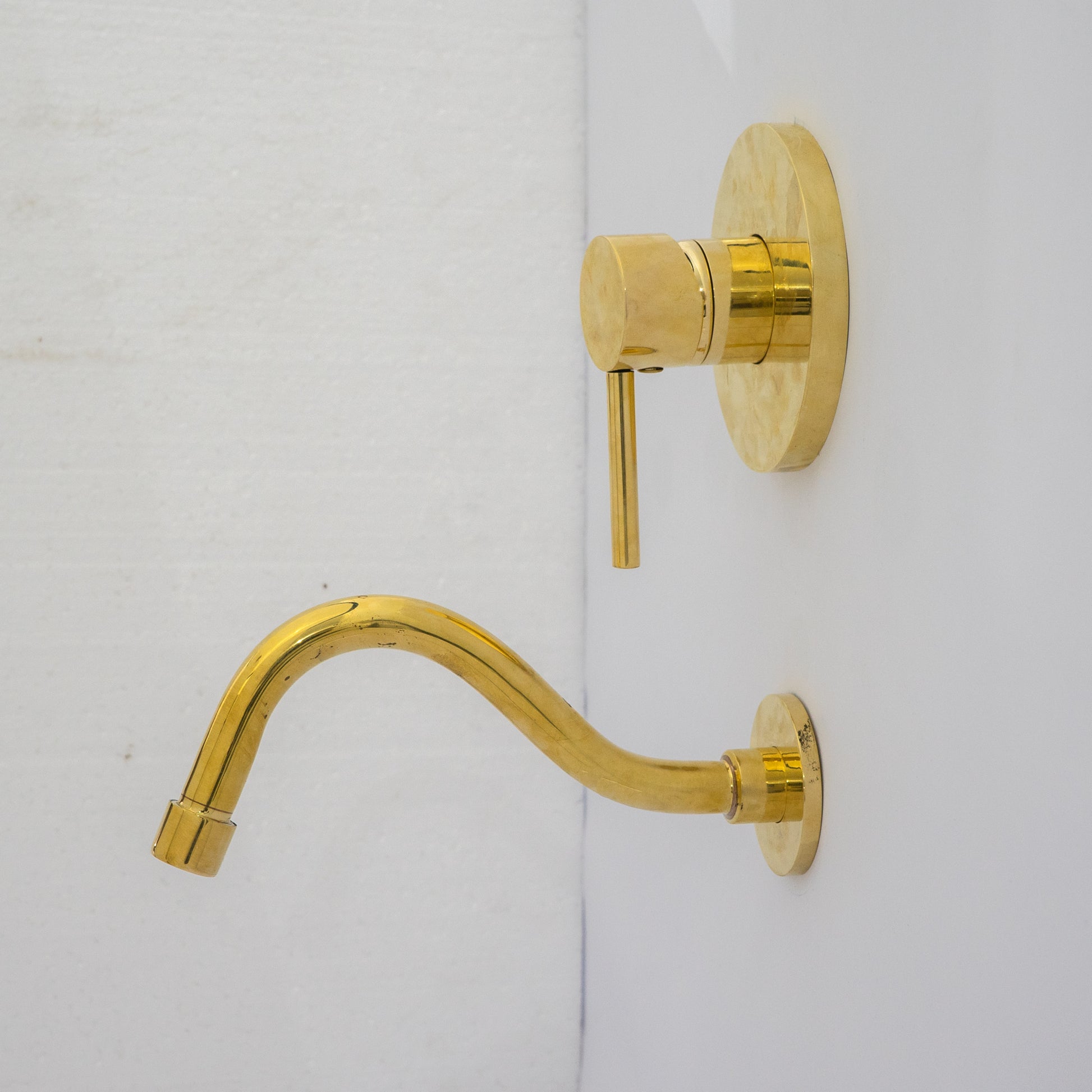 Antique Brass Tub Filler, Wall Mount Solid Brass Tub Faucet