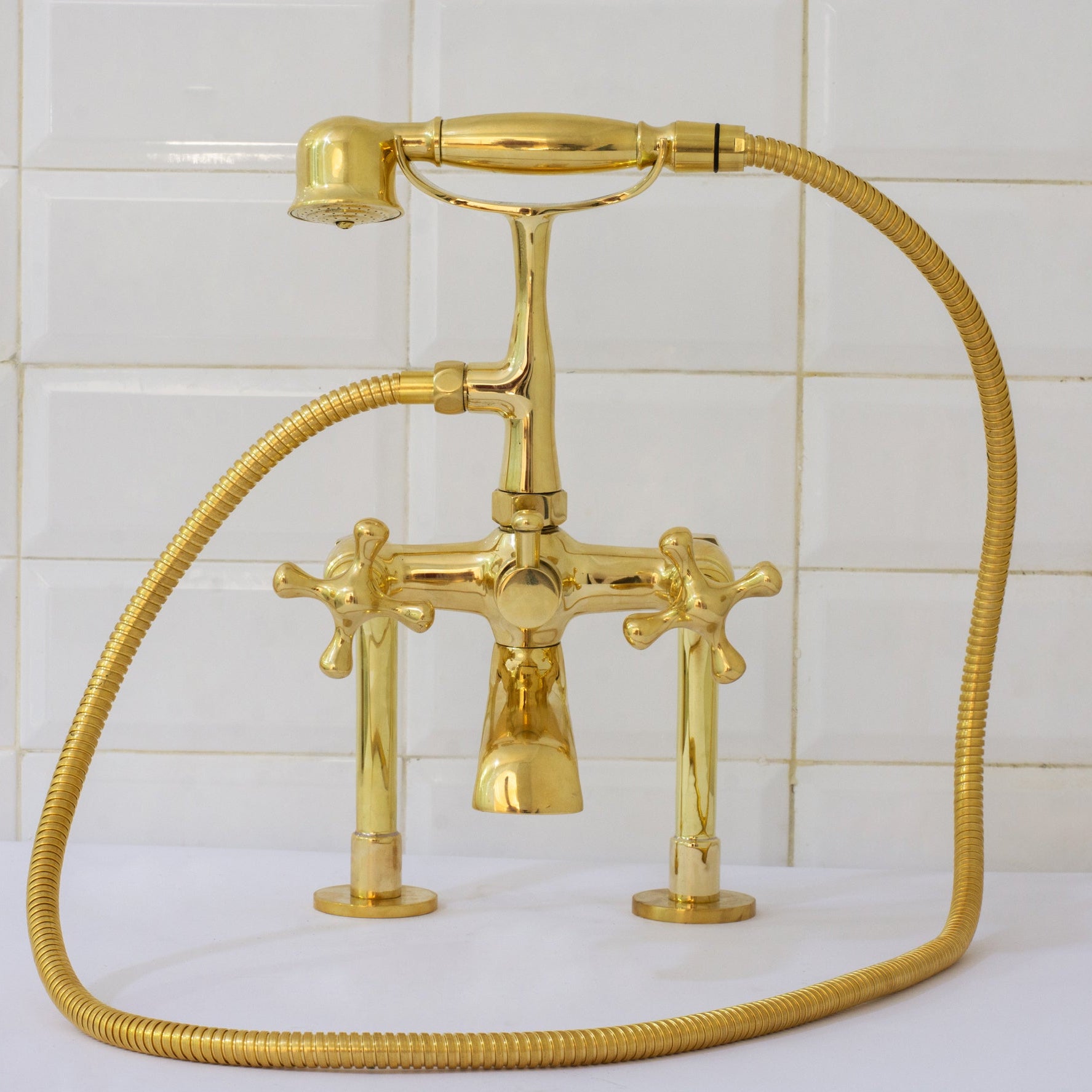 Brass Telephone Tub Filler With Handheld Shower, Deck Mount Tub Filler Handshower, Brass Tub Faucet, 3-Handle Telephone Faucet