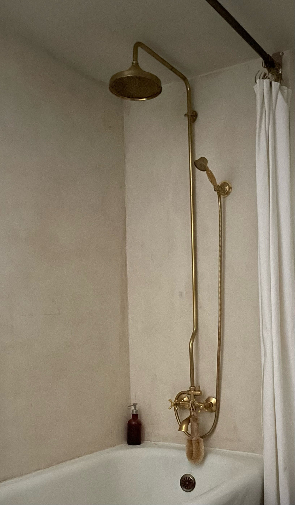 Heritage - Unlacquered Brass Exposed Shower System With Tub Filler