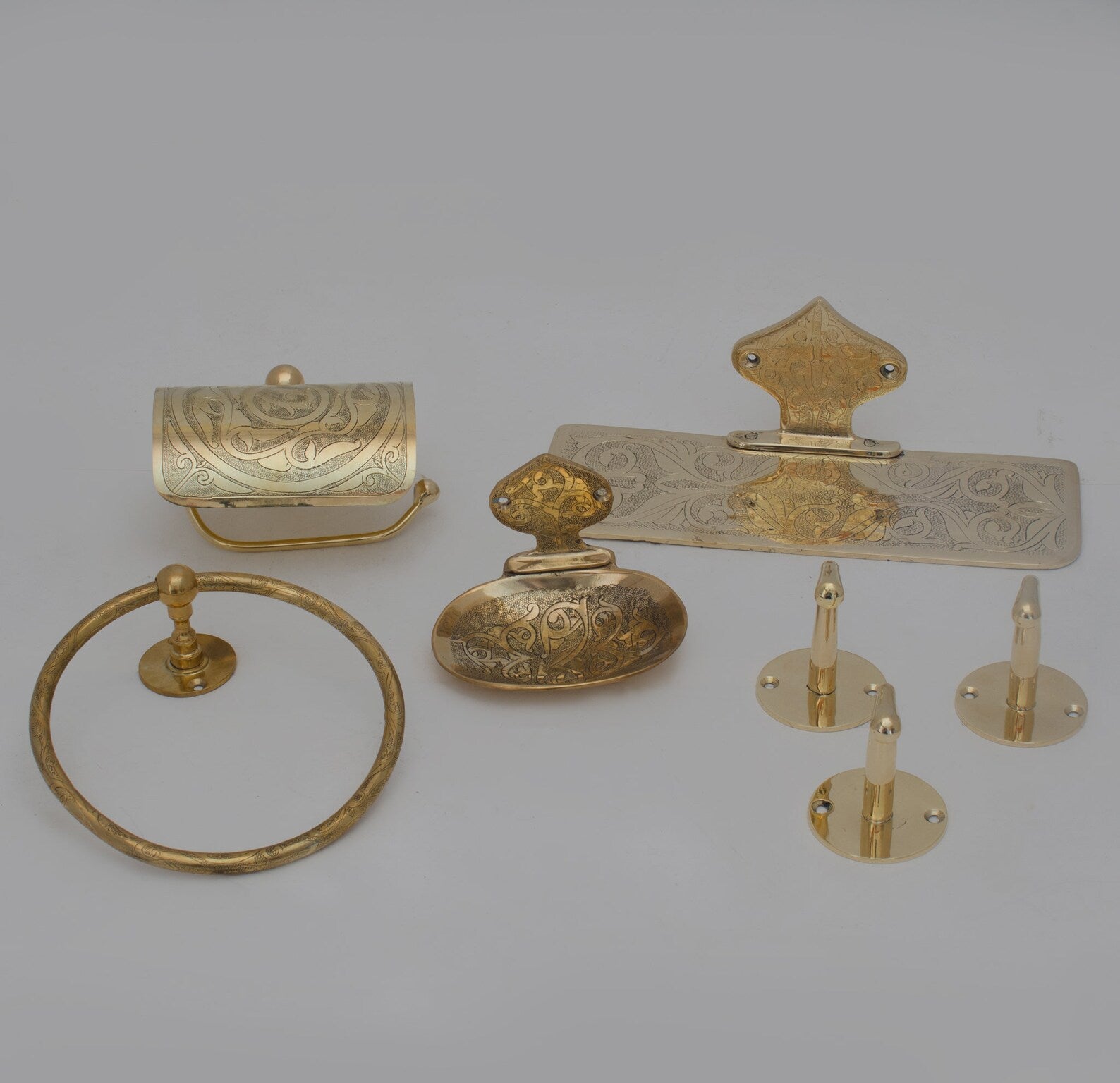 Moroccan Bathroom Furniture Wall Art, Brass Bath Set of 7
