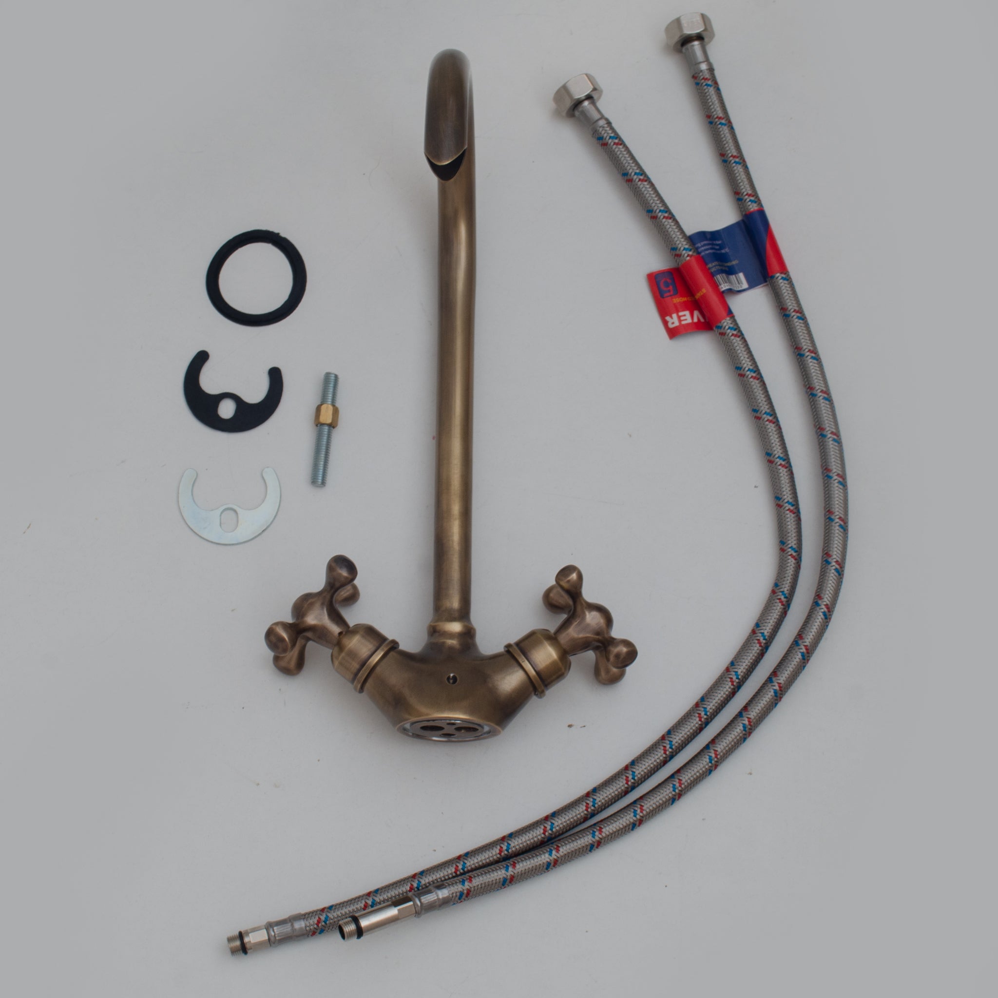 Antique Bronze Single-Hole Bathroom Faucet | Oil Rubbed Finish