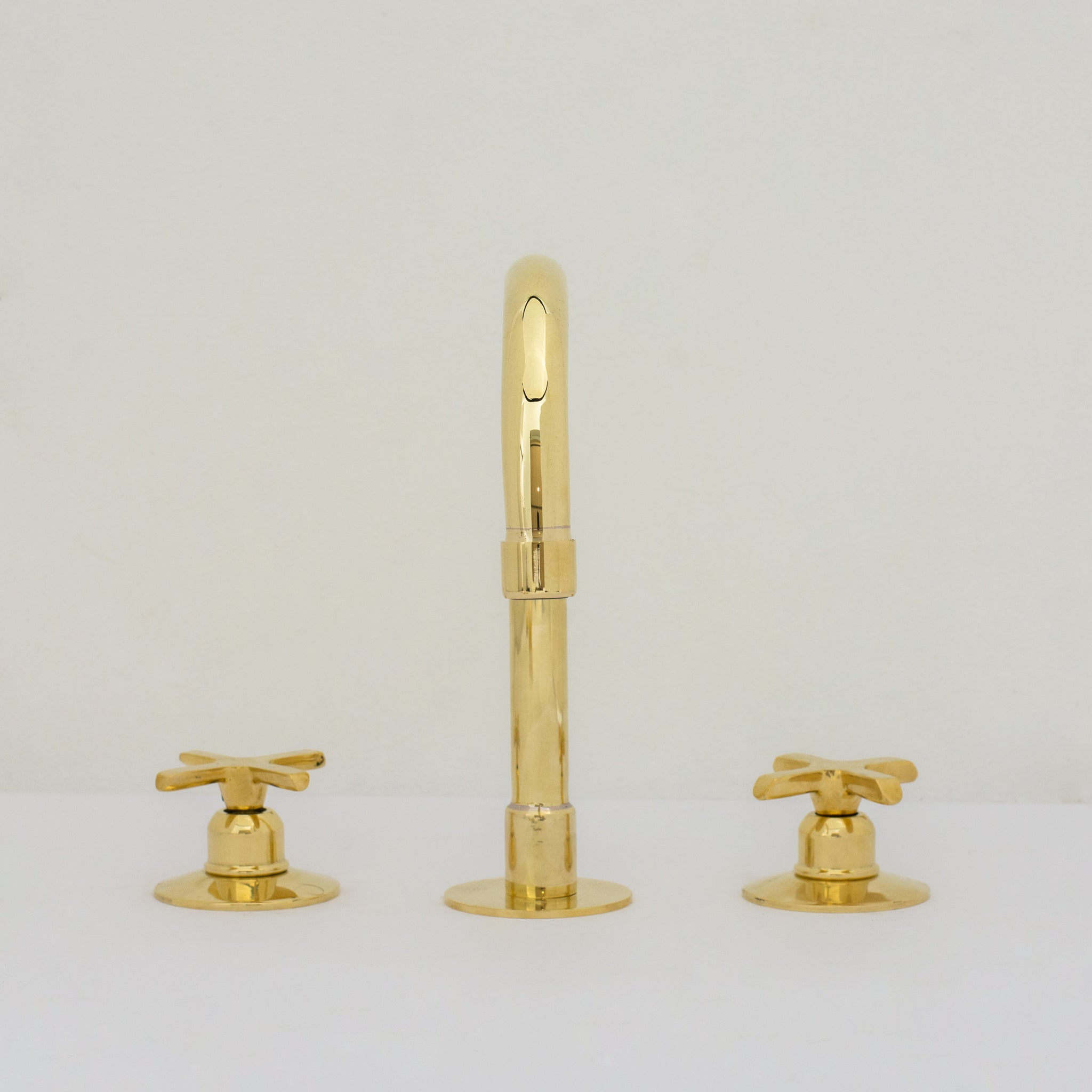 Deck Mounted Unlacquered Brass Faucet, Vanity Sink Faucet, Antique Brass Bathroom Faucet