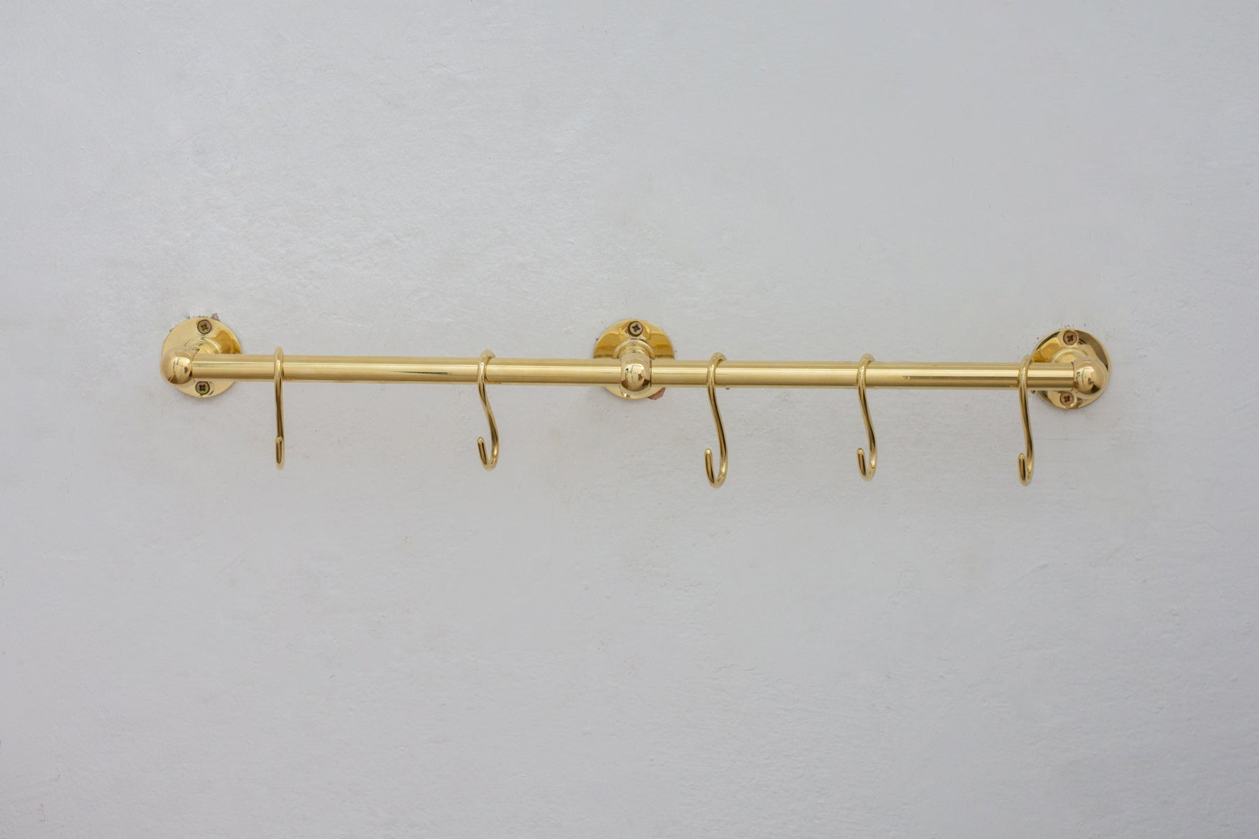 Brass Pot Rail – Close-up of Hooks