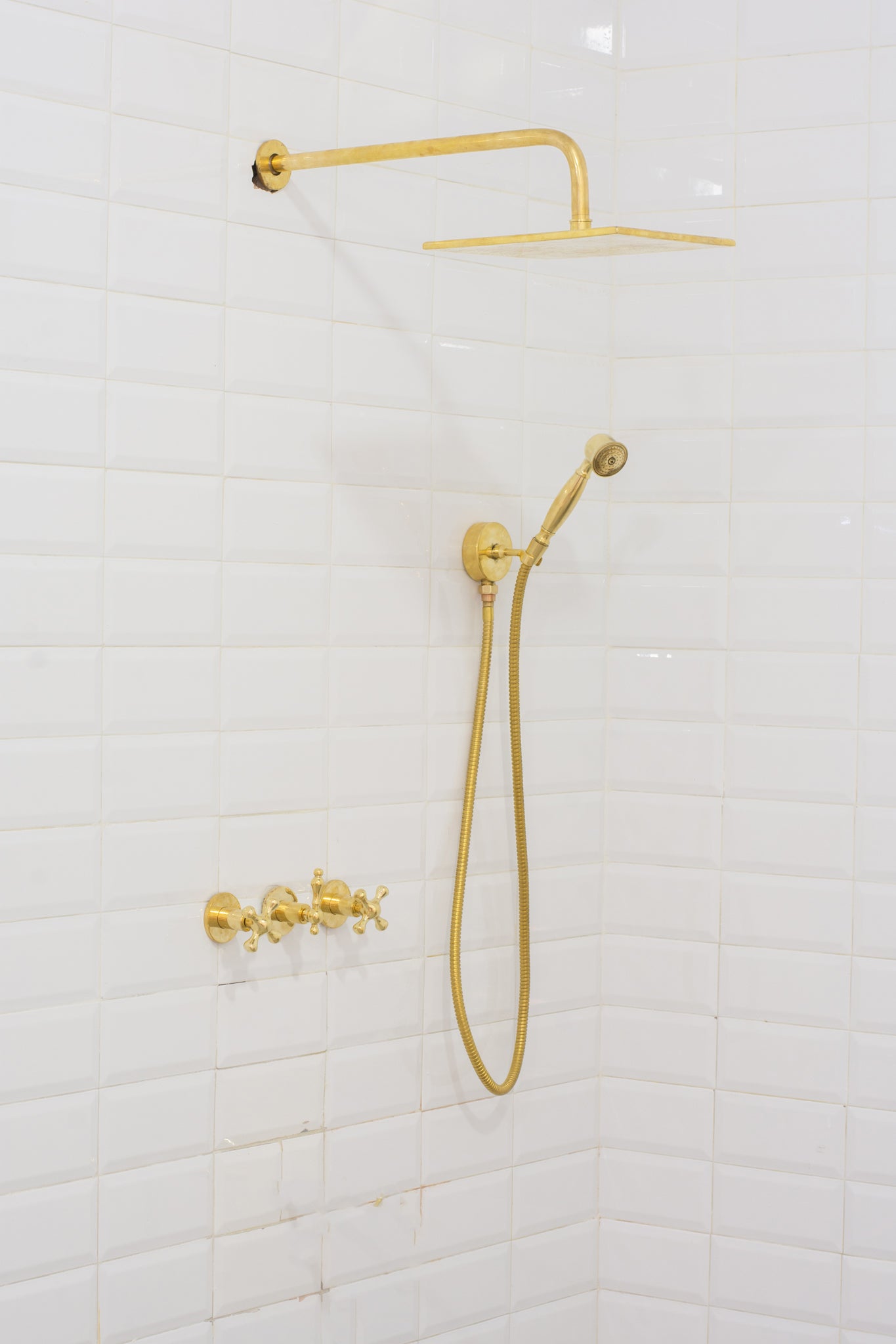 Brass Shower Fixtures – Dual Shower Head