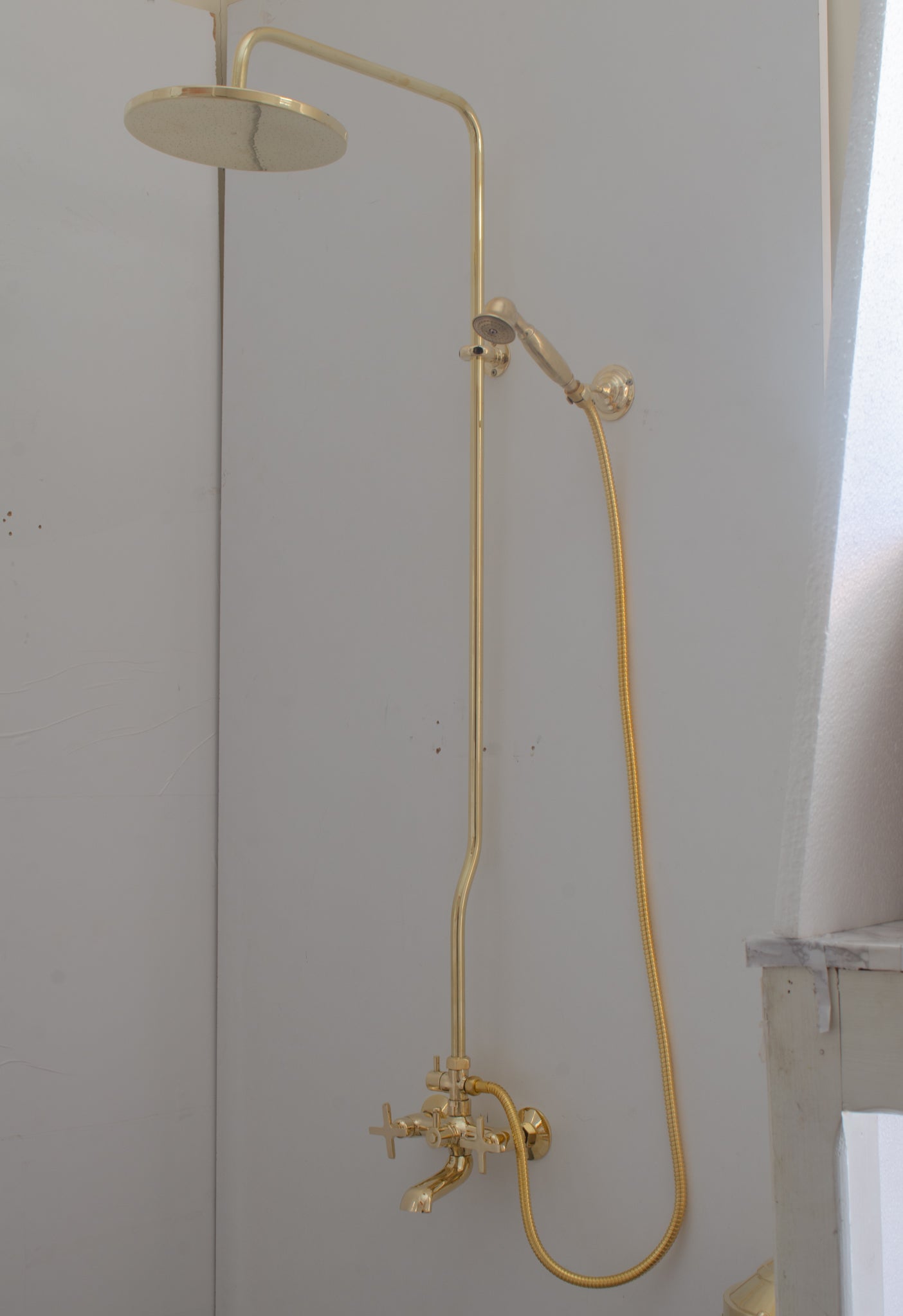 Heritage - Unlacquered Brass Exposed Shower System With Tub Filler