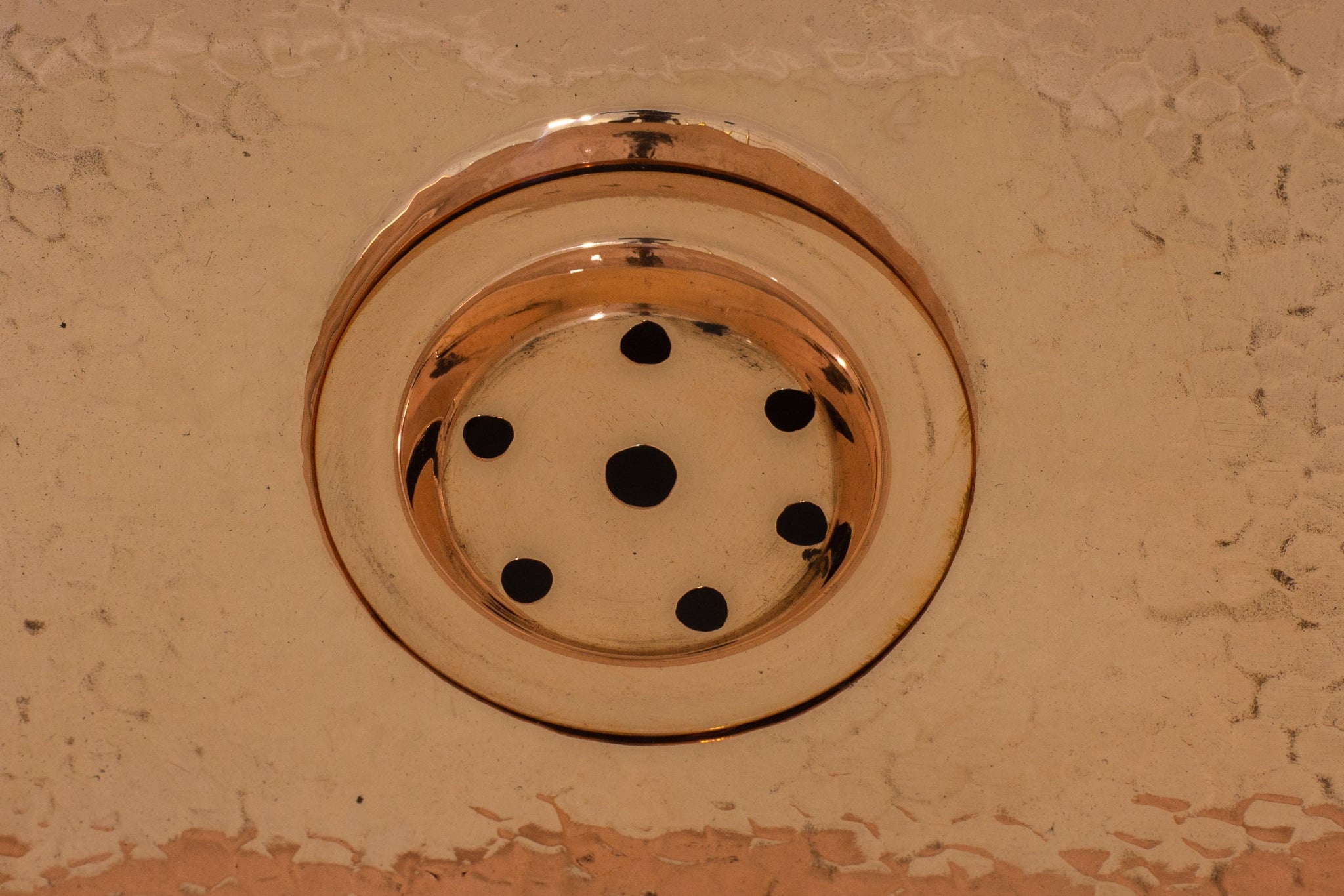 Lavabo de baño de cobre con perfil elevado personalizable, lavabo rectangular de cobre martillado, lavabo de tocador de cobre 