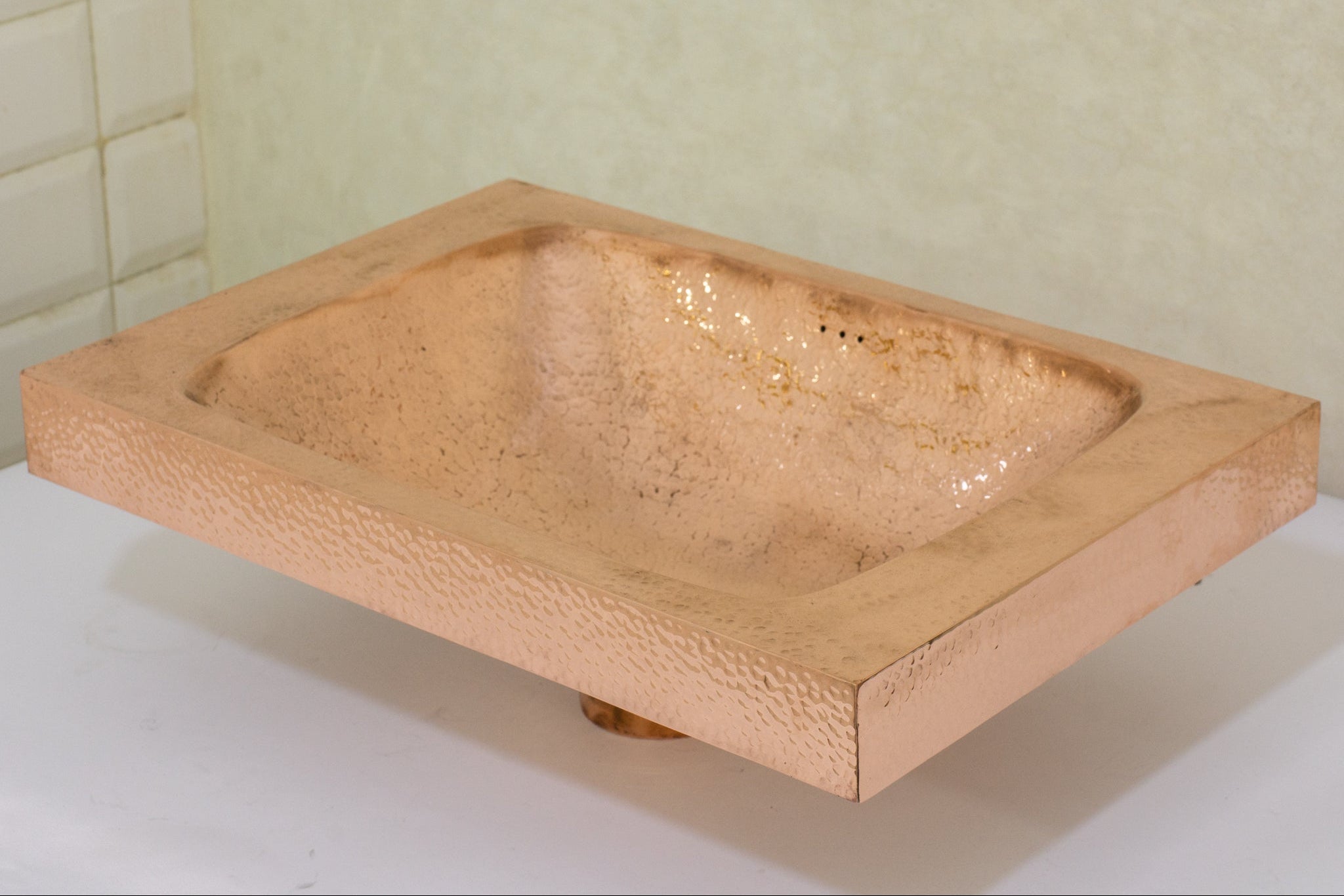 Lavabo de baño de cobre con perfil elevado personalizable, lavabo rectangular de cobre martillado, lavabo de tocador de cobre 