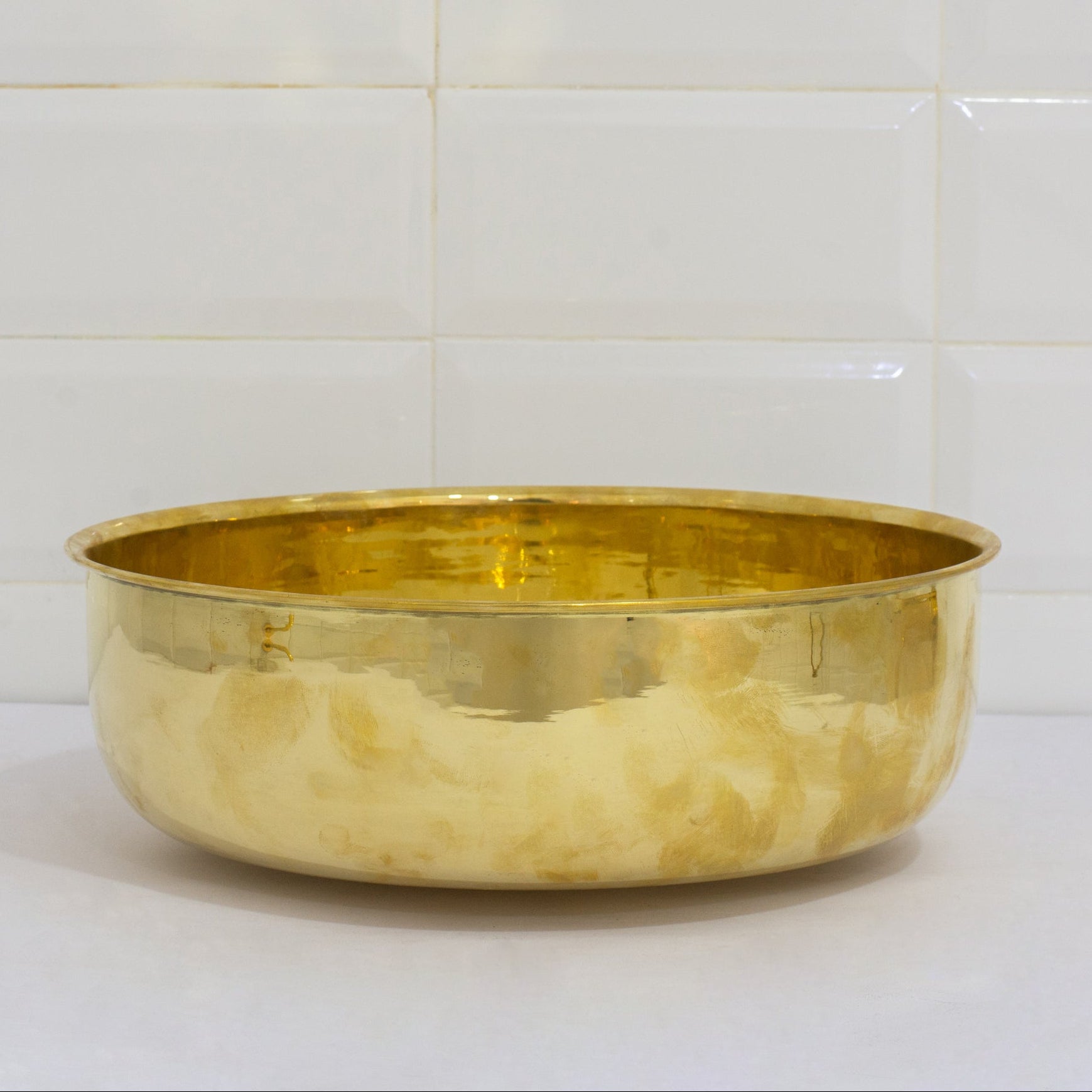 Round Brass Vessel Sink – With Drain