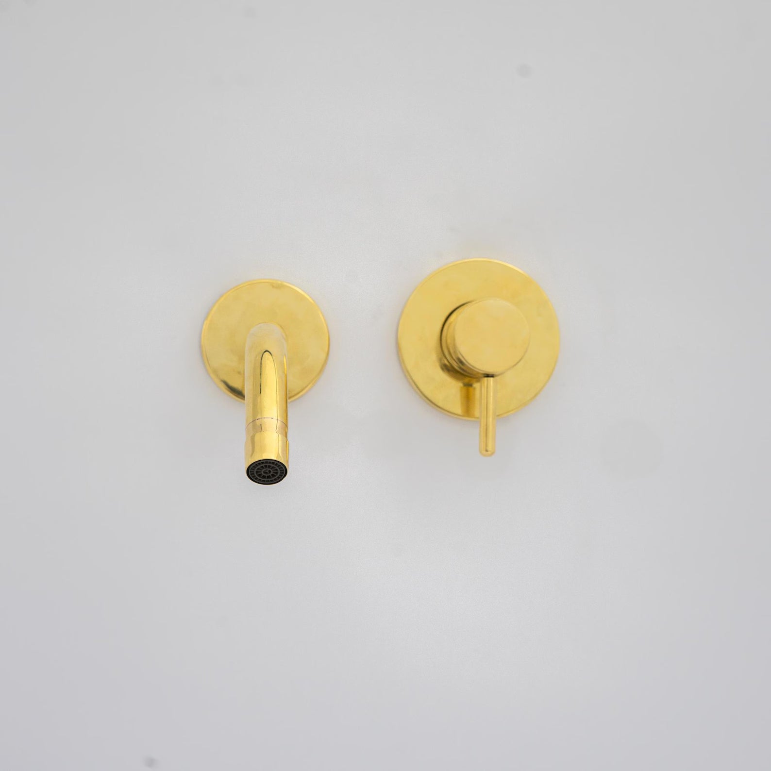 Single Handle Unlacquered Brass Wall Faucet Hot And Cold Water, Concealed Mixer Tap
