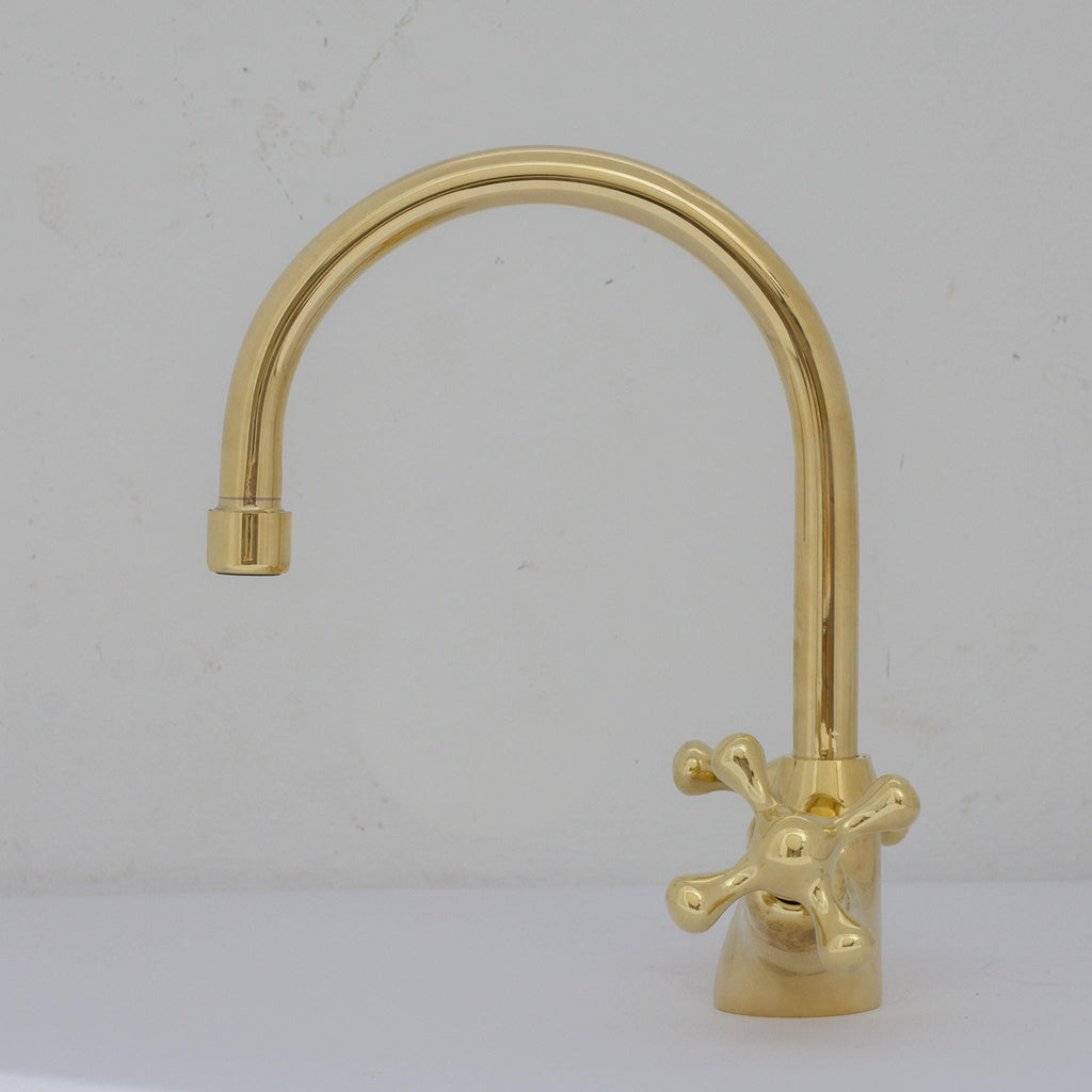 Experience refined craftsmanship and lasting quality with Unlacquered Brass Compact Single Hole Faucet that will develop natural patina over time.