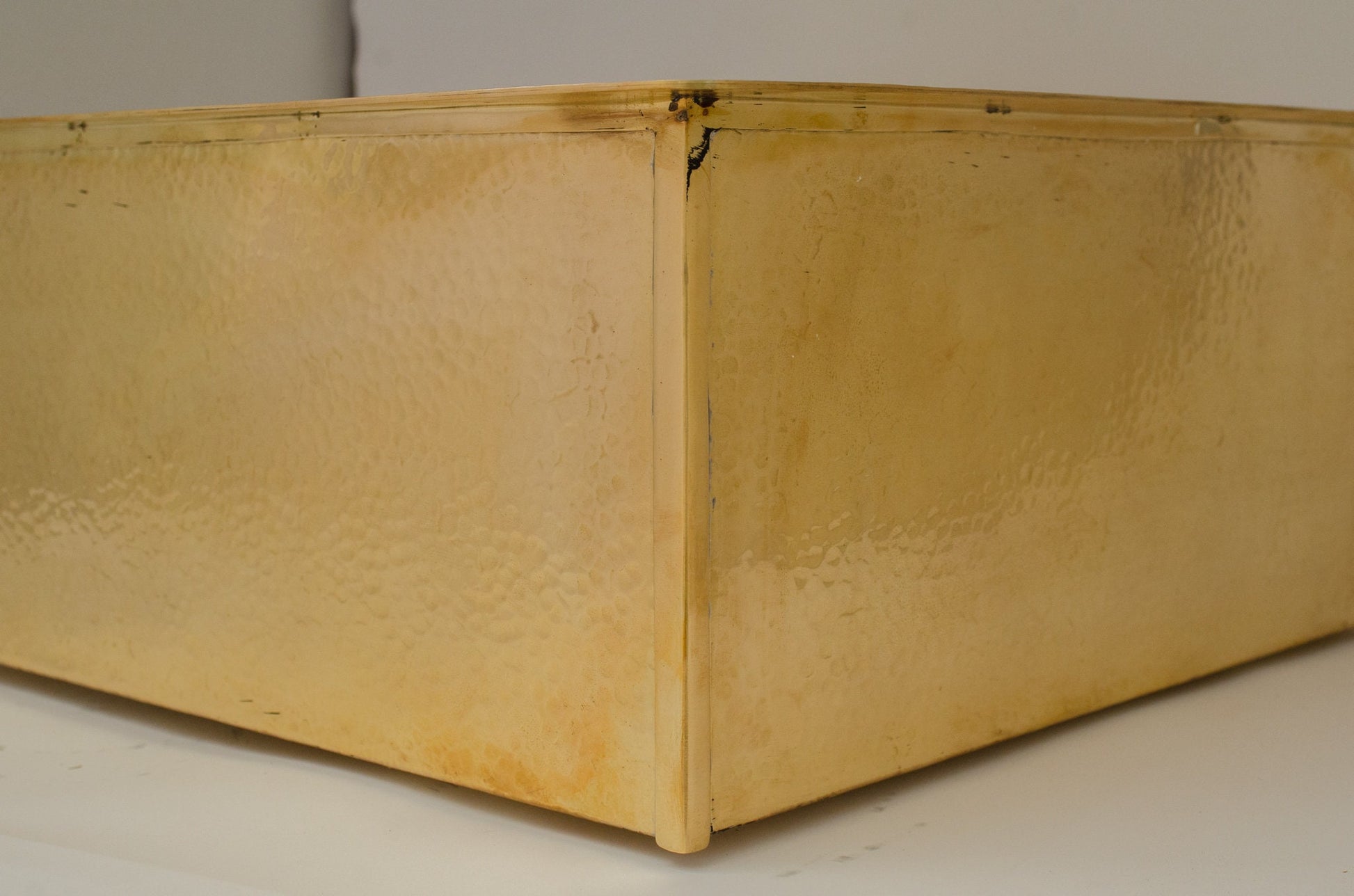 Experience authentic craftsmanship With Insideast Solid Brass Undermount Hammered Kitchen Sink that develops warm patina over time.