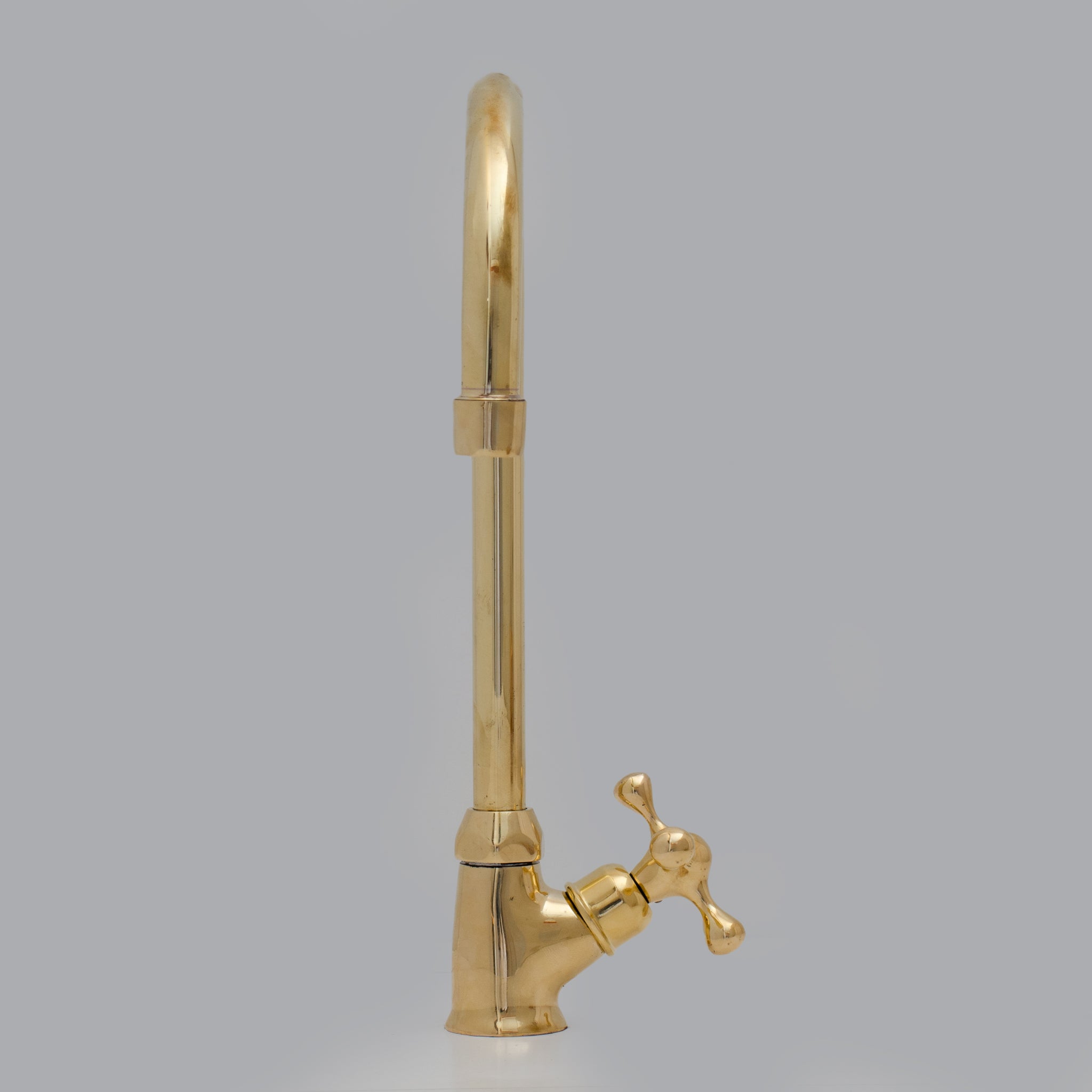 Heritage - Unlacquered Brass Single Hole Sink Faucet