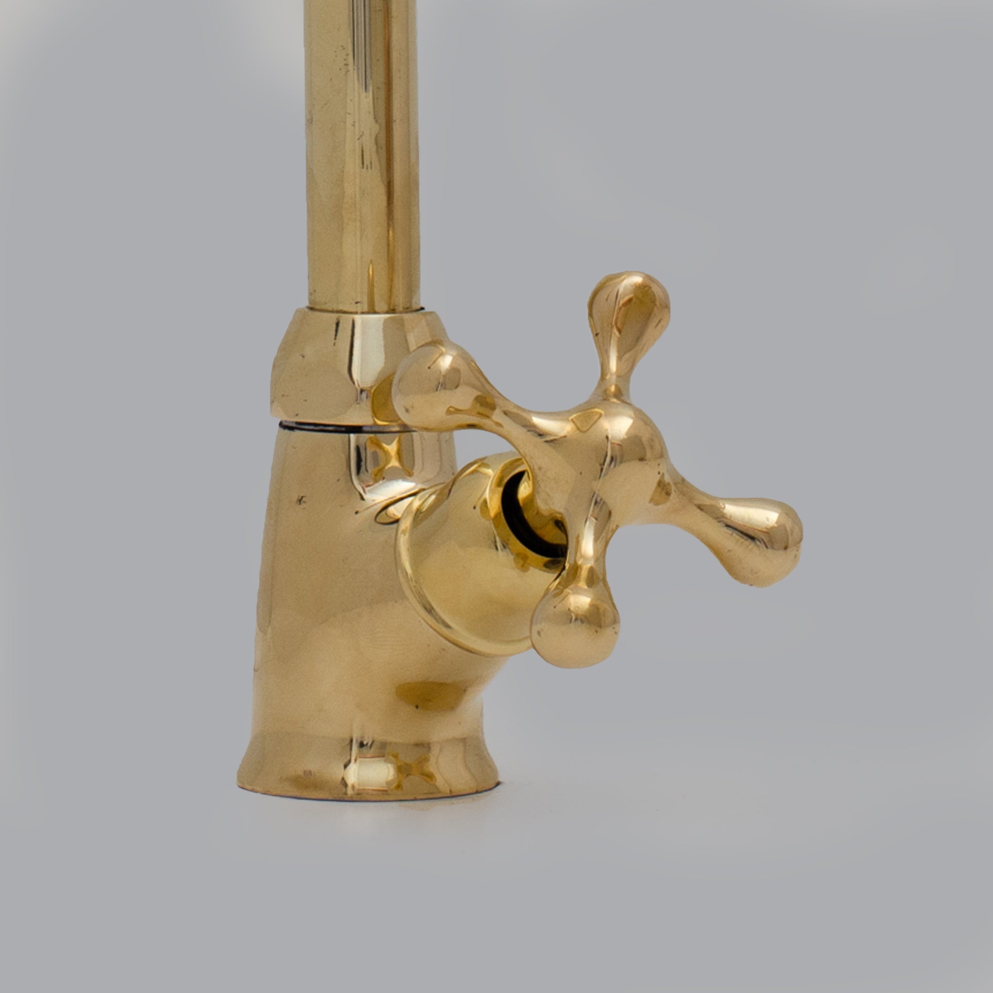 Heritage - Unlacquered Brass Single Hole Sink Faucet