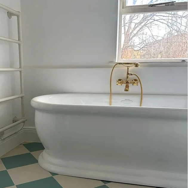 Unlacquered Solid Brass Telephone Tub Filler with Handheld