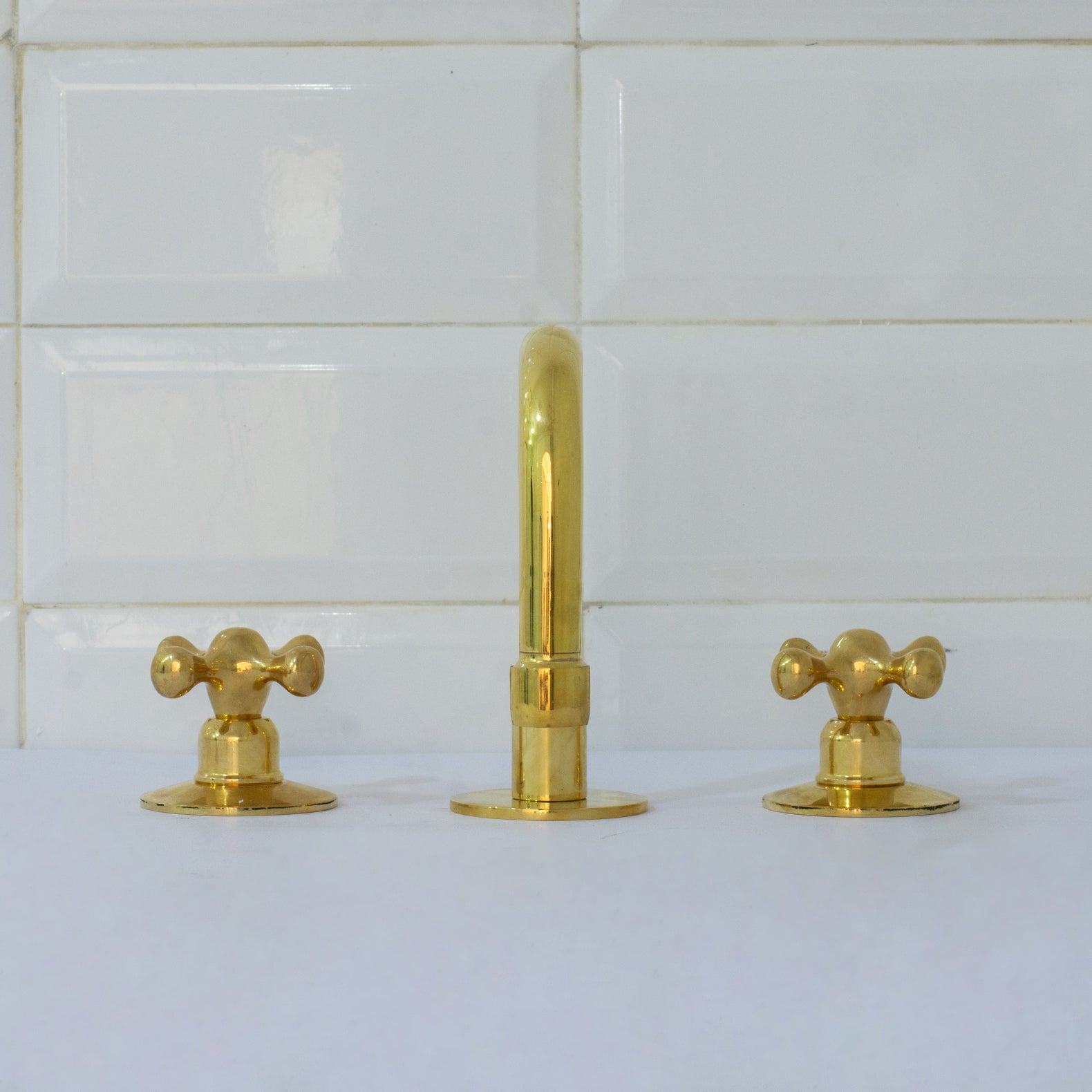 Unlacquered Brass Bathroom 3-Hole Faucet, Widespread Faucet 3 Hole, 2-Handle Bathroom Sink Faucet, Deck Mount Faucet Vanity