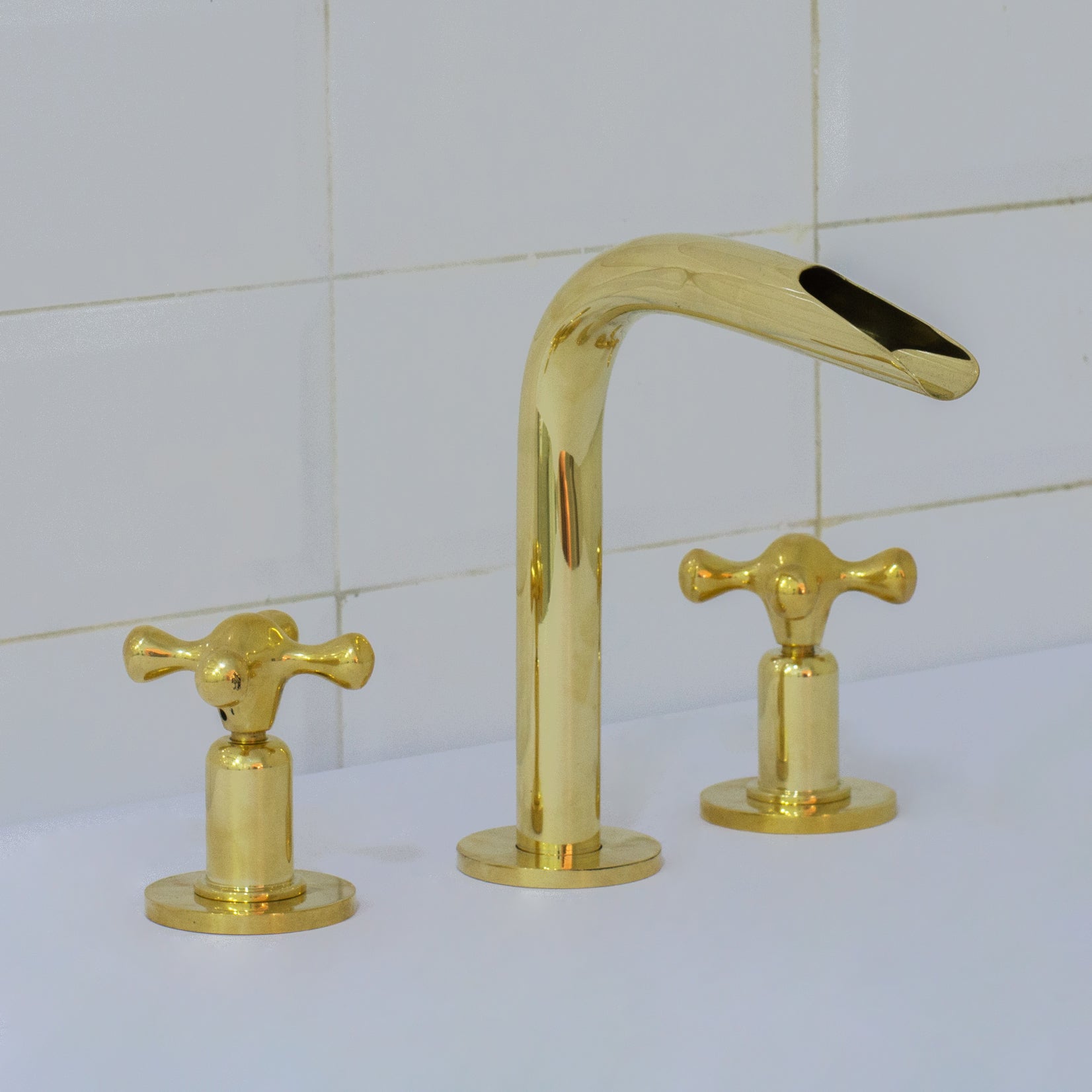 Unlacquered Brass 3-Hole Widespread Faucet, Deck Mount Bathroom Waterfall Faucet