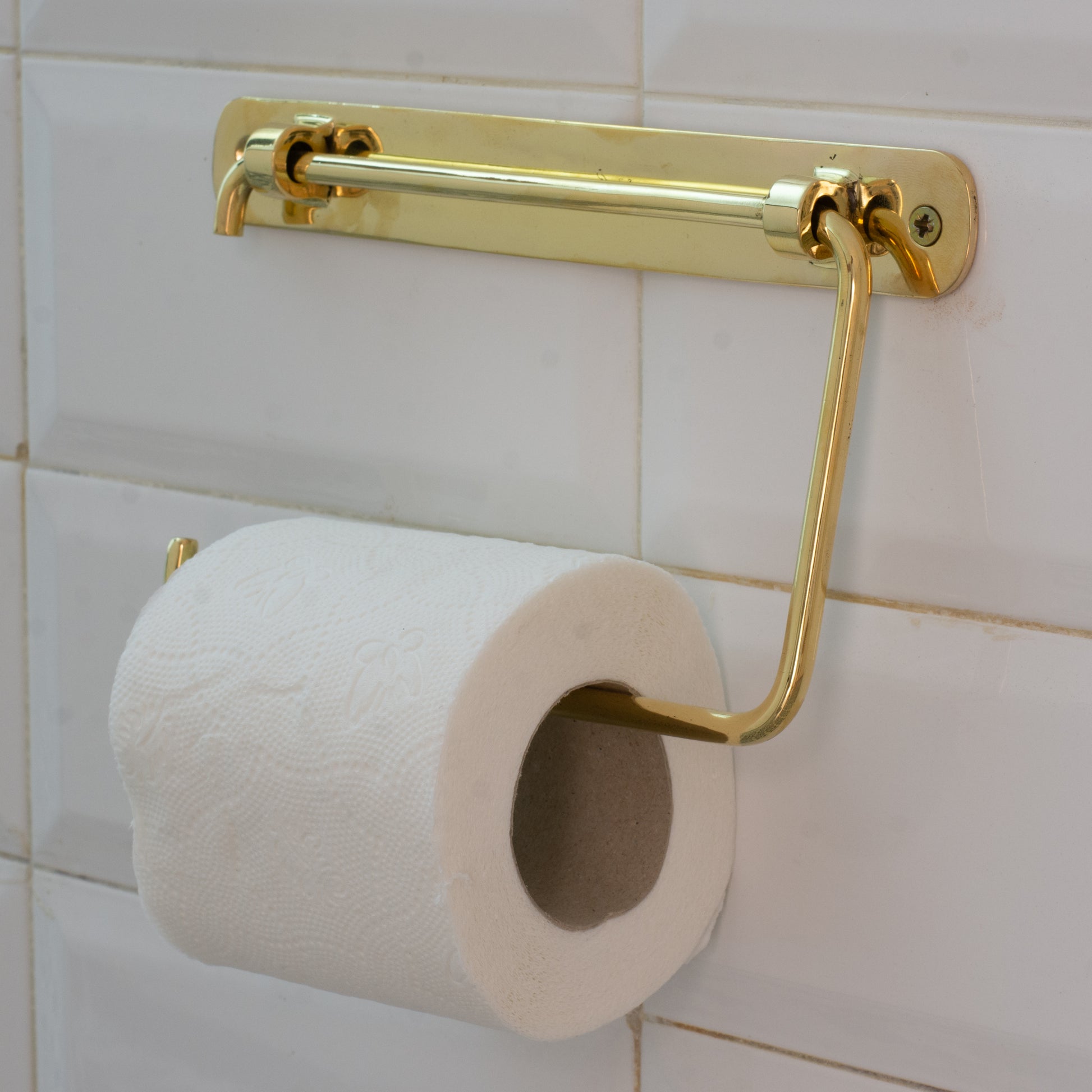 Experience authentic craftsmanship With Insideast Solid Brass TP Holder that will develop natural patina with time.