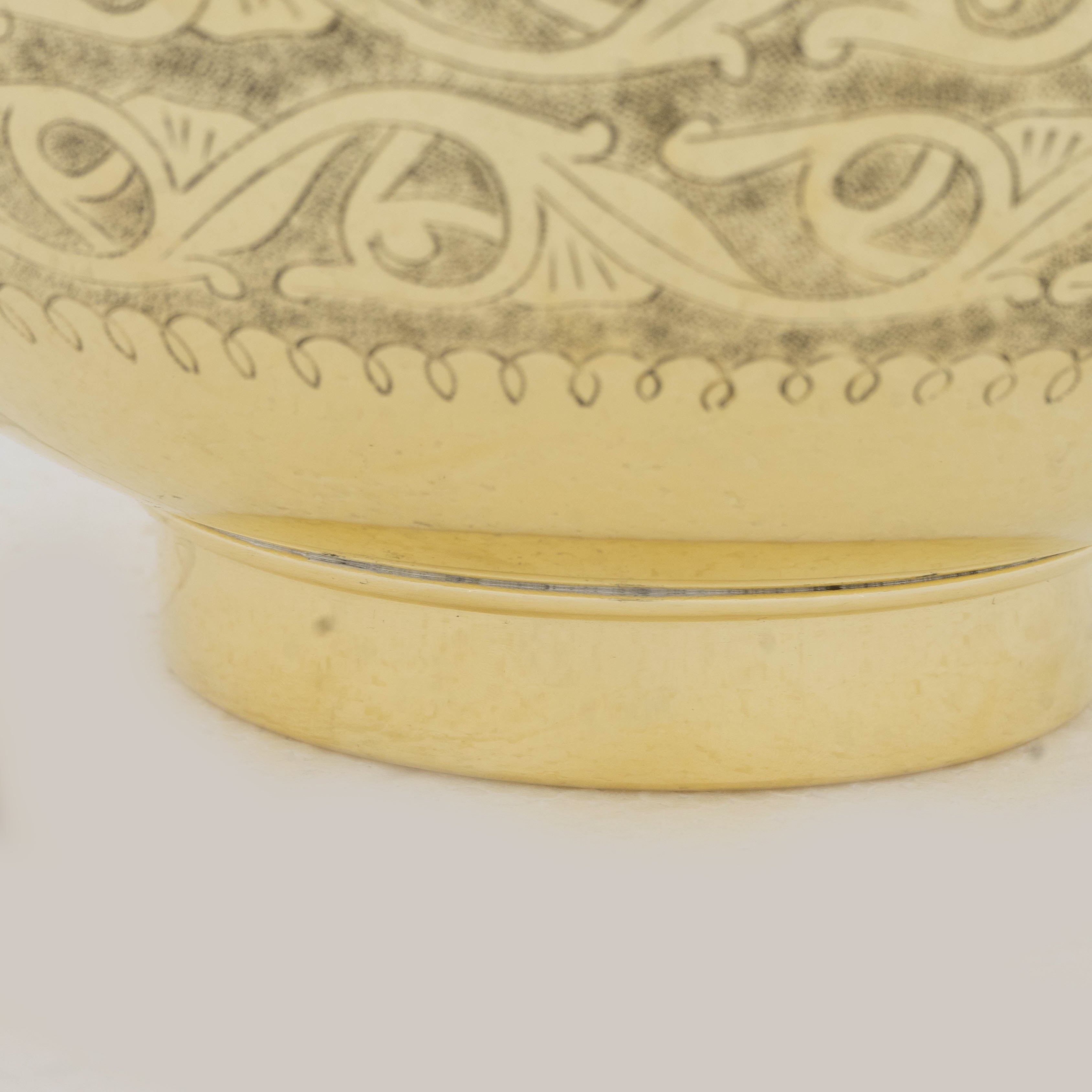 Brass Bathroom Sink, Bowl Vessel Sink, Vanity Basin Sink, Hand Hammered and Hand Engraved