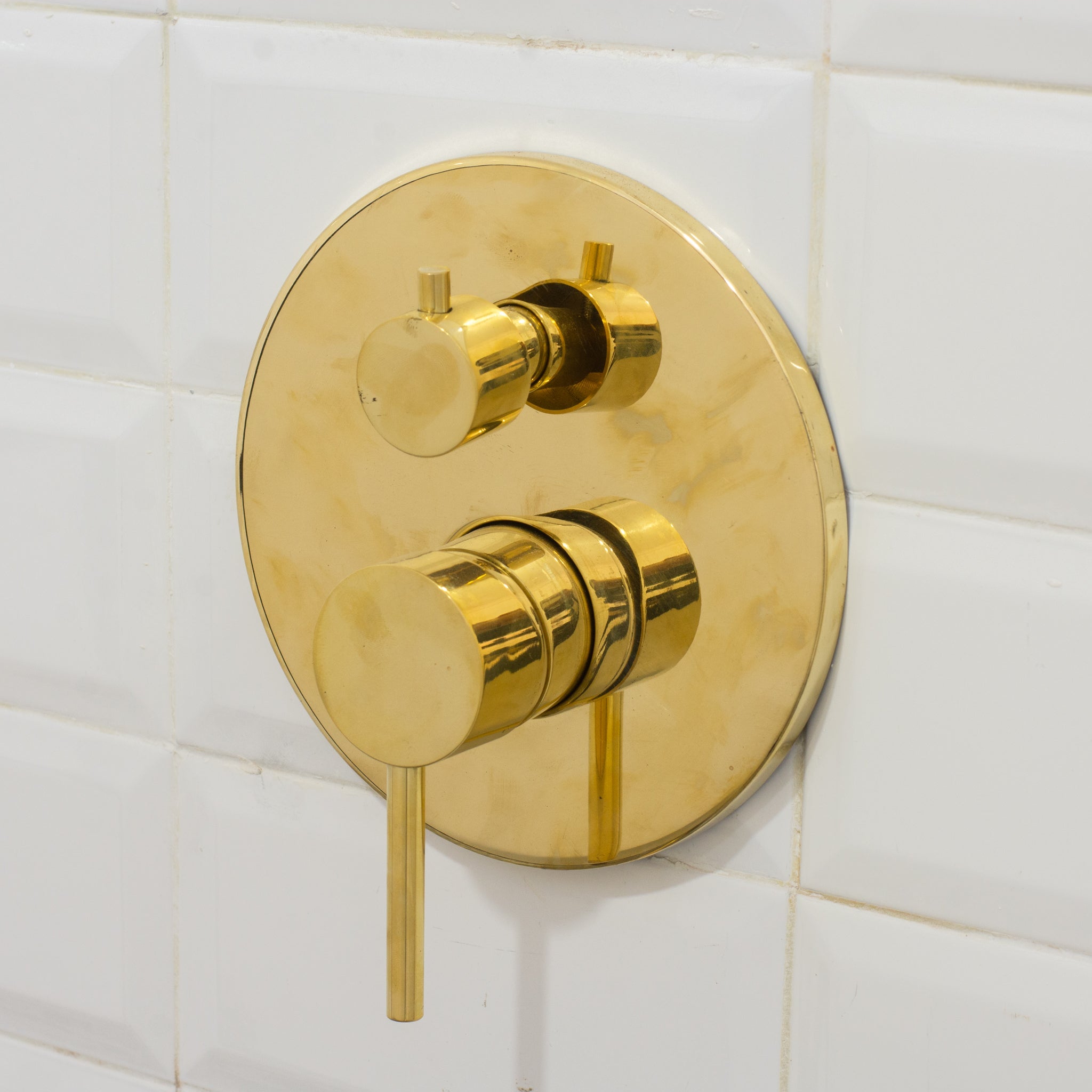 Brass Shower Fixtures – Brass Shower System - Insideast