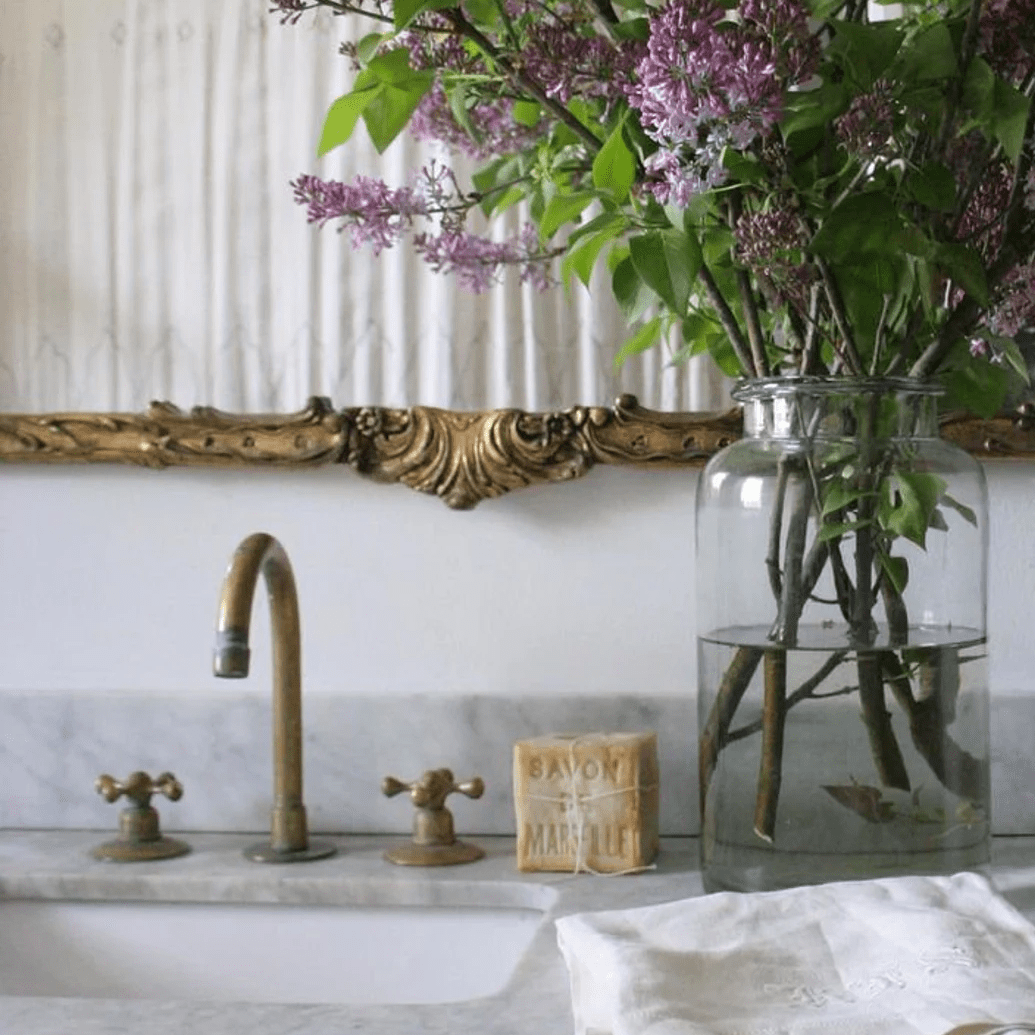 Deck-mounted unlacquered brass vanity sink faucet, antique brass bathroom faucet