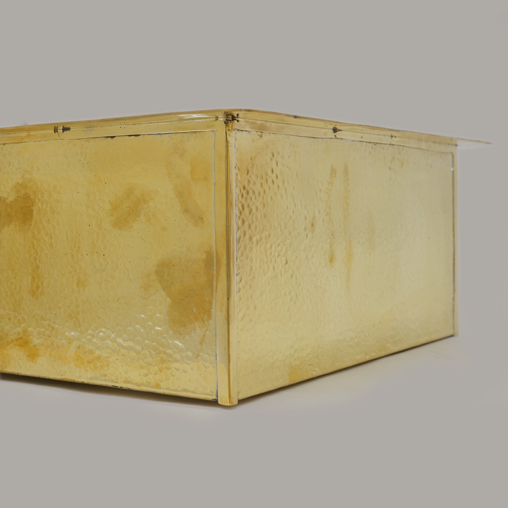 Hammered Brass Kitchen Sink – Rectangular Farmhouse & Kitchen Island Sink - Insideast