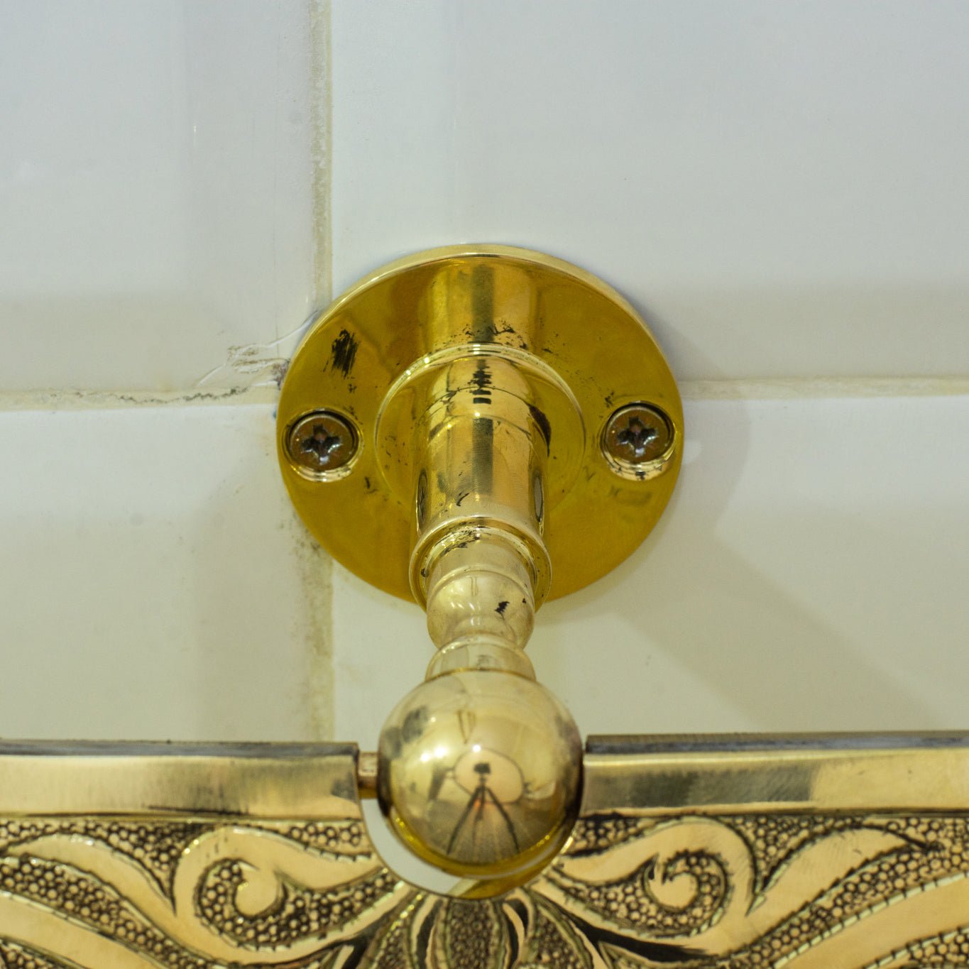 Handcrafted Unlacquered Brass Double Toilet Paper Holder | Engraved Sliding Cover - Insideast