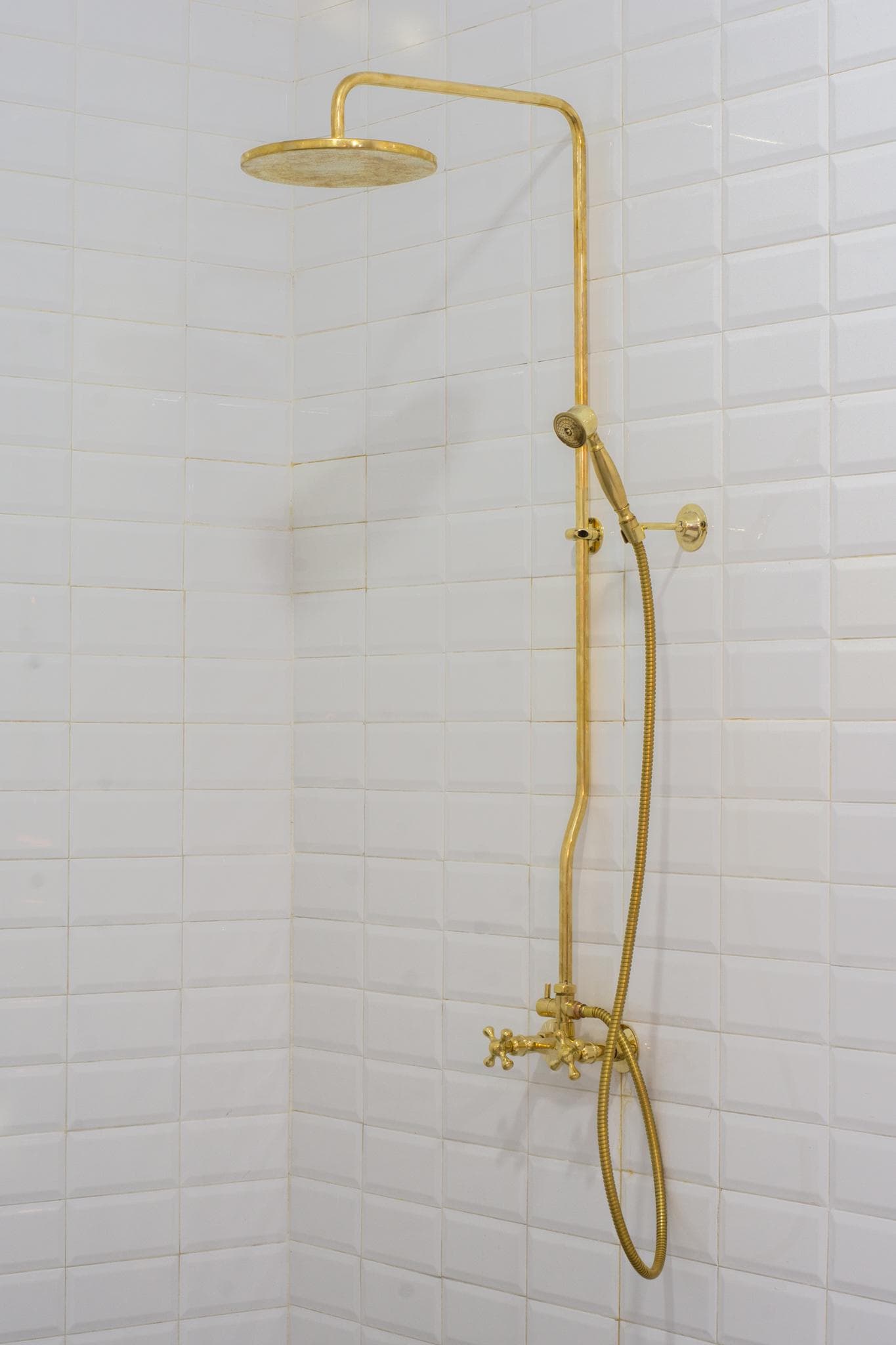 Heritage - Unlacquered Brass Exposed Shower System With Handheld