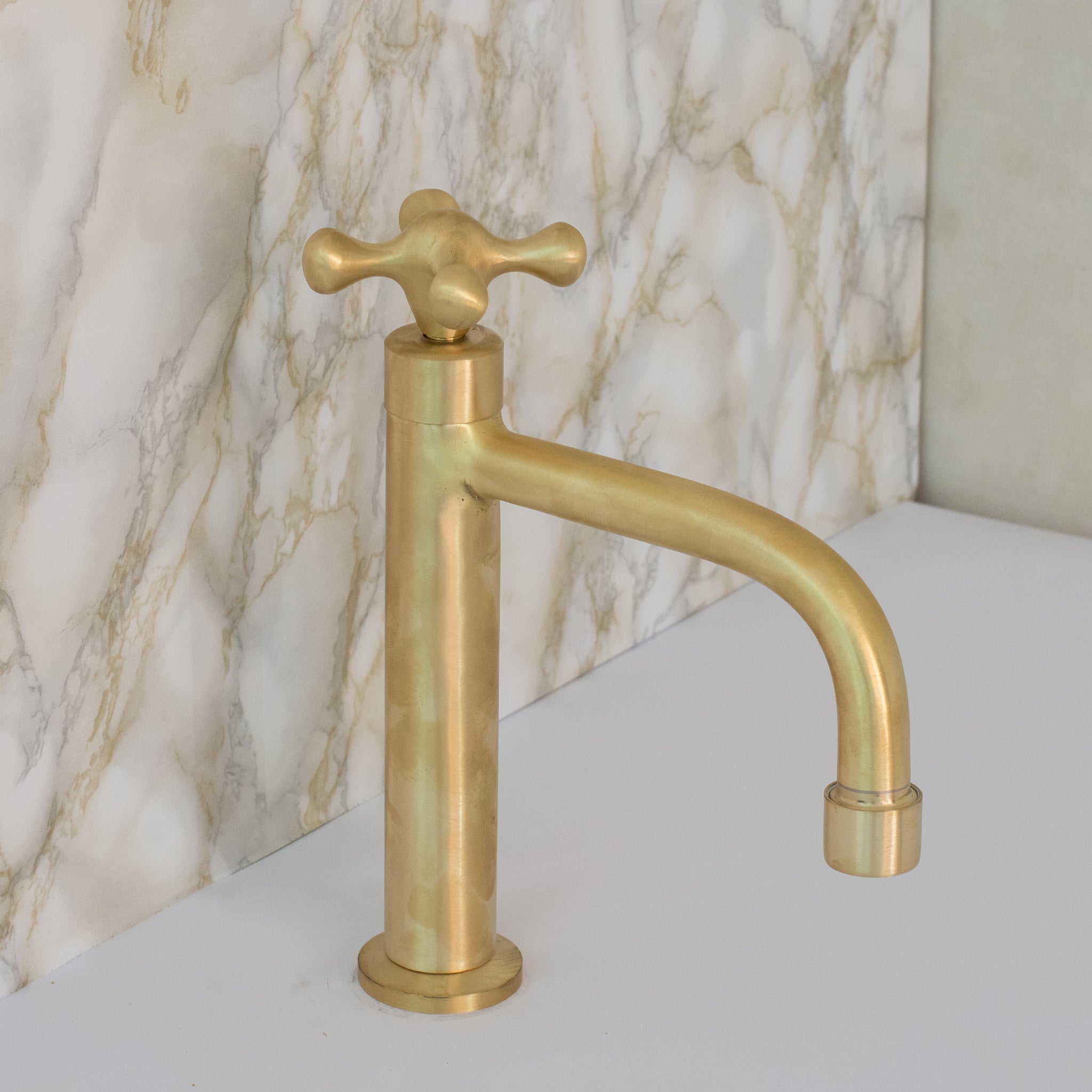 Kitchen Cold Water Faucet Brass, Brushed Brass Cold Water Dispenser Faucet, Single Hole Kitchen Tap, Deck Mount Brass Faucet - Insideast