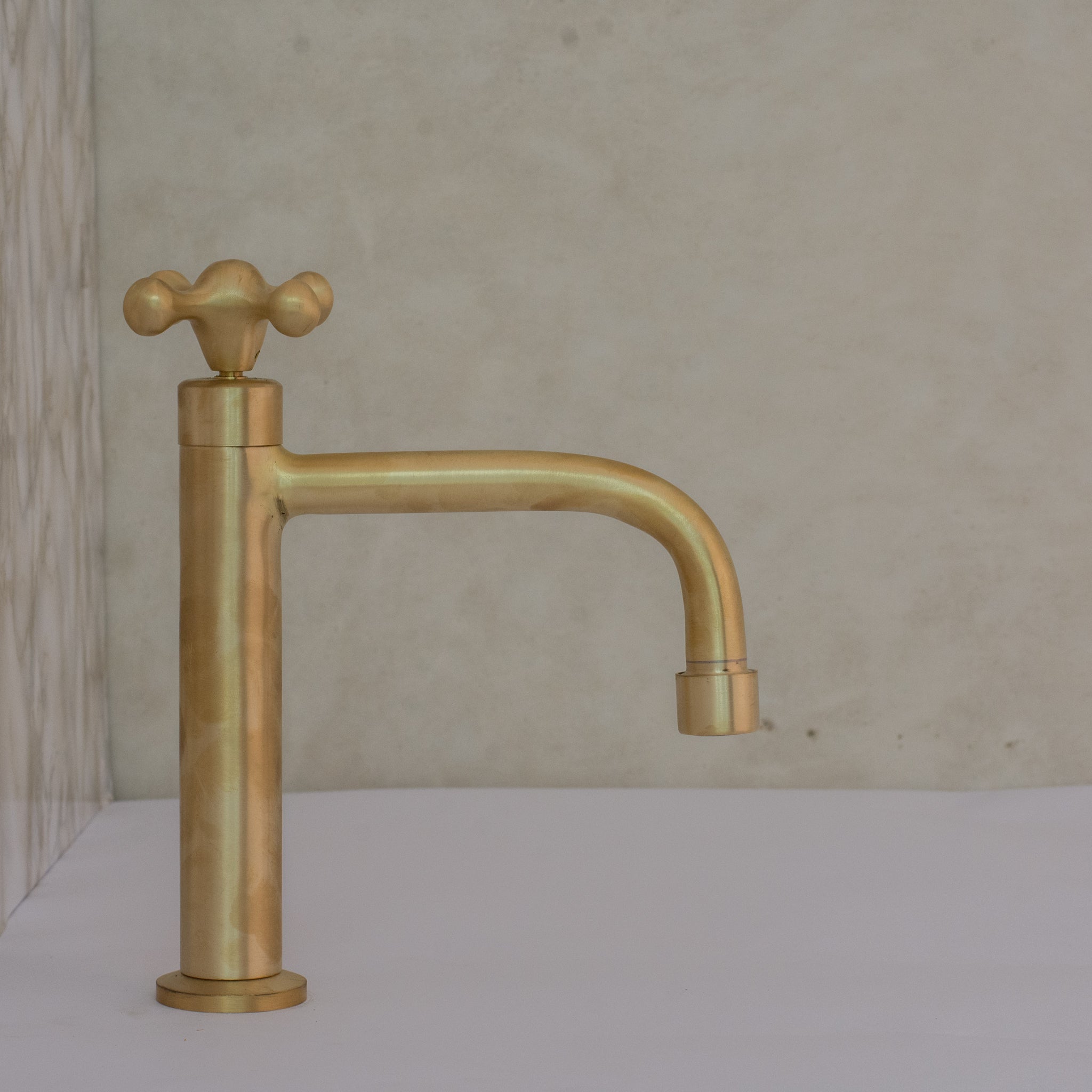 Kitchen Cold Water Faucet Brass, Brushed Brass Cold Water Dispenser Faucet, Single Hole Kitchen Tap, Deck Mount Brass Faucet - Insideast