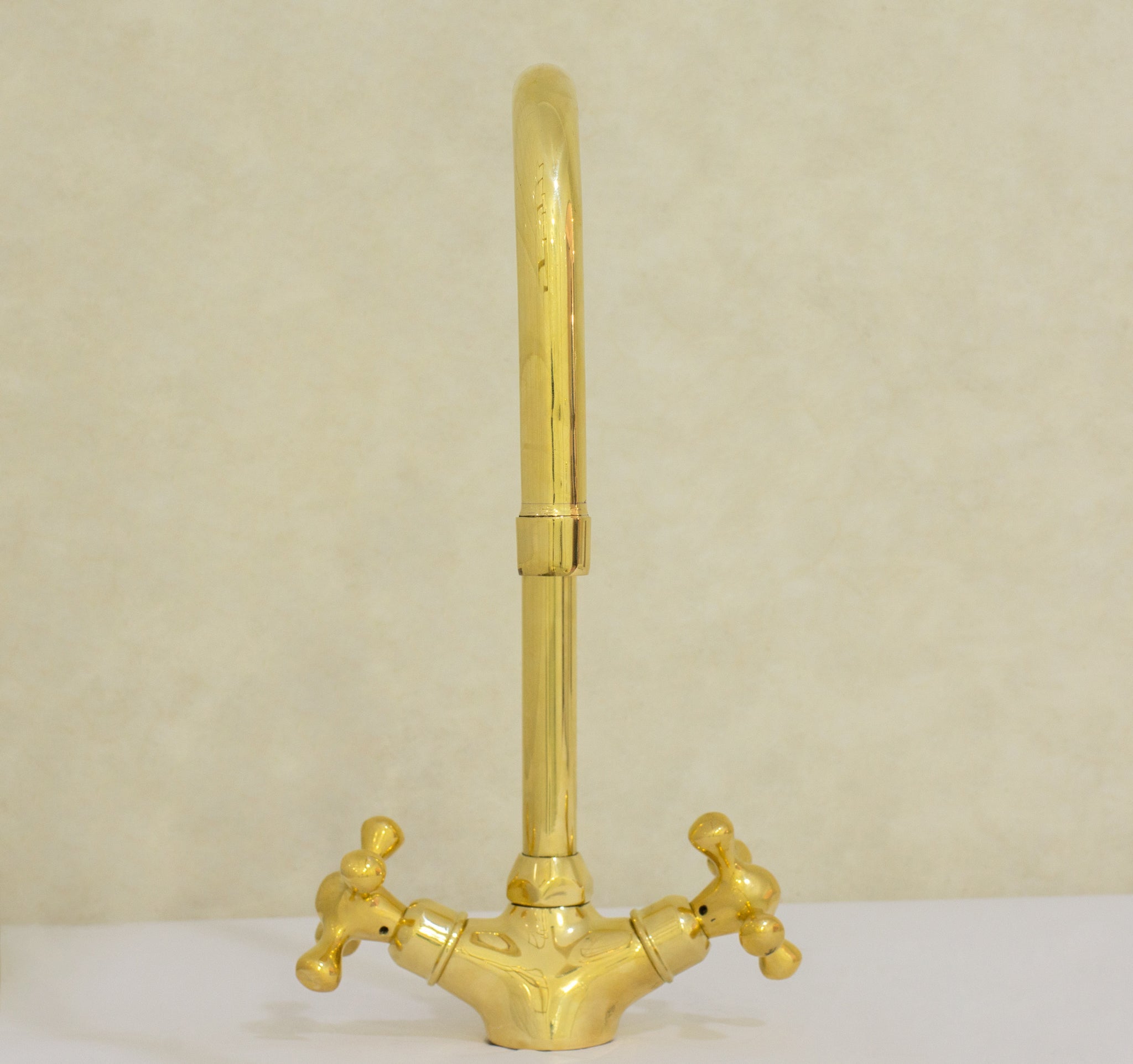 Single Hole Bathroom Faucet – Antique Brass Bathroom Faucet - Insideast