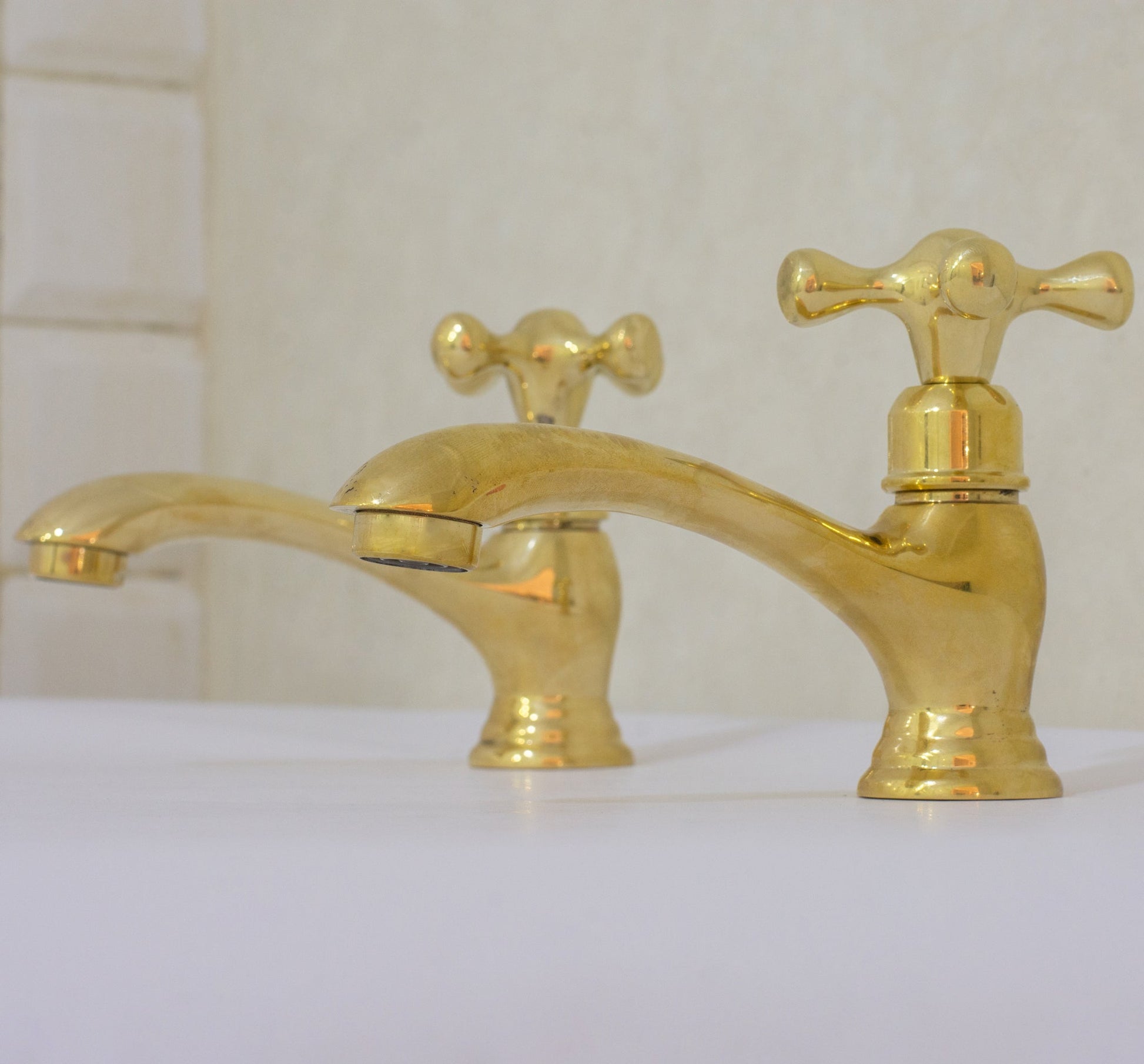 Single Hole Brass Bathroom Faucet – Brass Single Hole Bathroom Faucet - Insideast