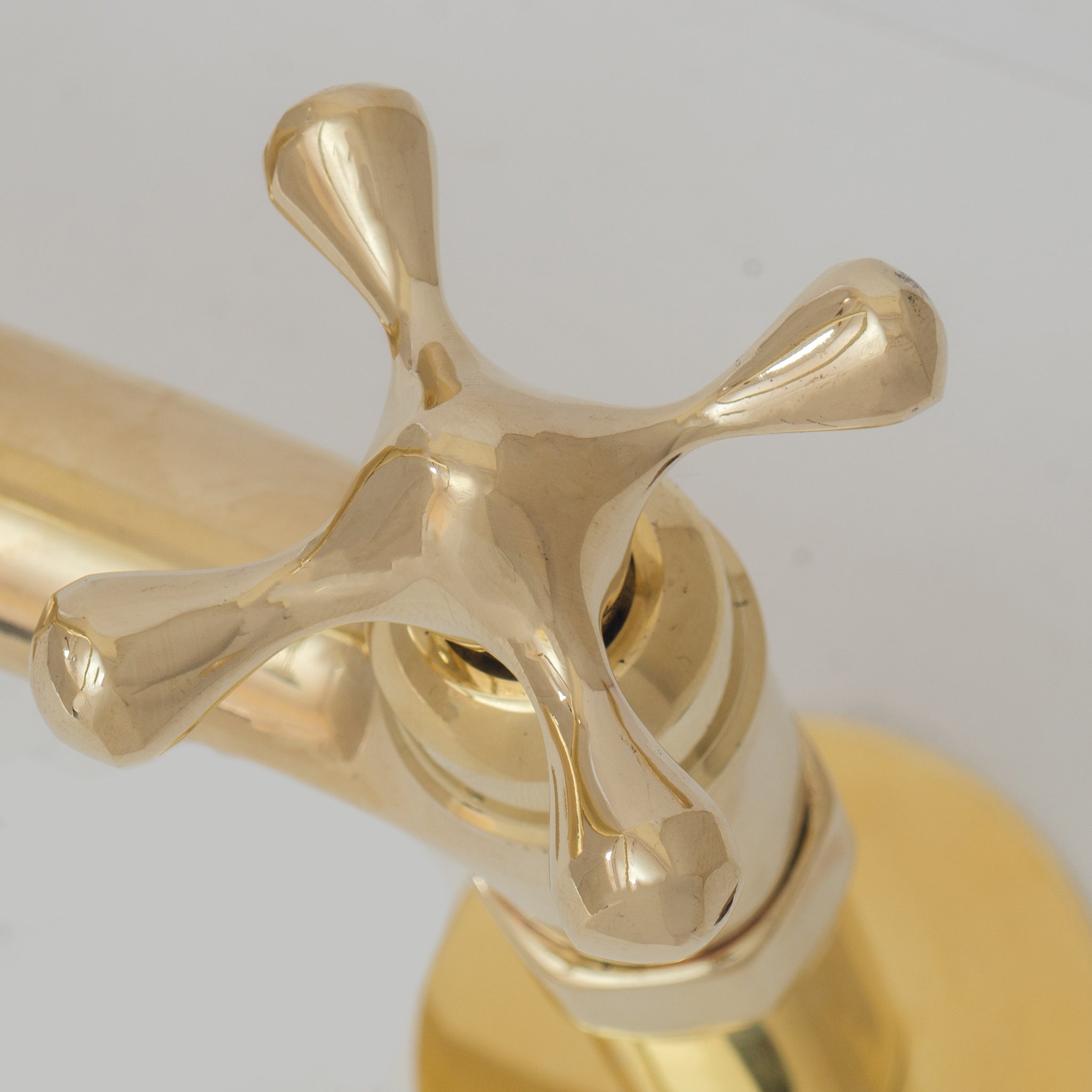 Traditional 8″ Brass Bridge Kitchen Faucet with Square Spout | Two Handles - Insideast