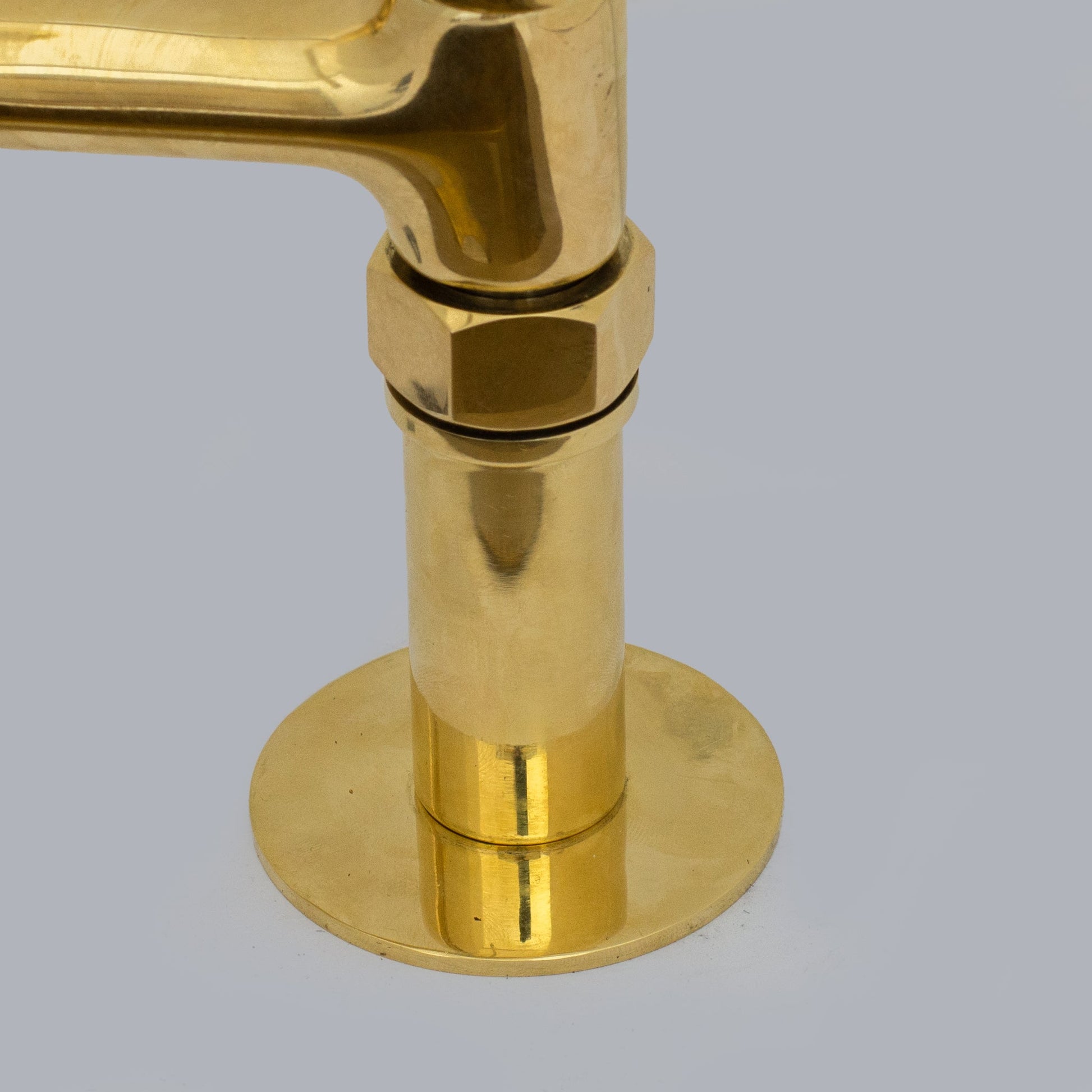 Traditional 8″ Brass Bridge Kitchen Faucet with Square Spout | Two Handles - Insideast