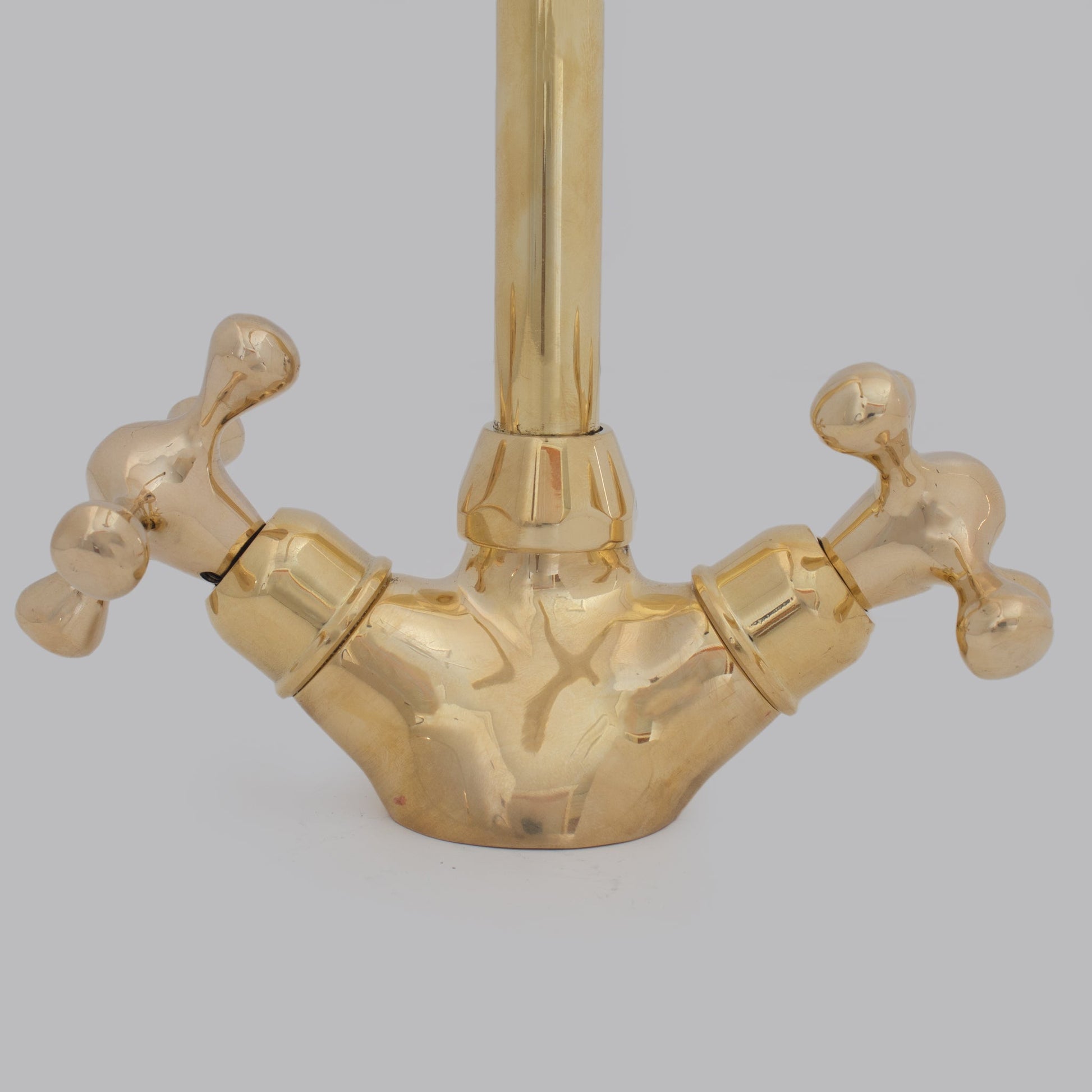 Unlacquered Brass Vanity Sink Faucet, Antique Brass Bathroom Single Hole Faucet - Insideast