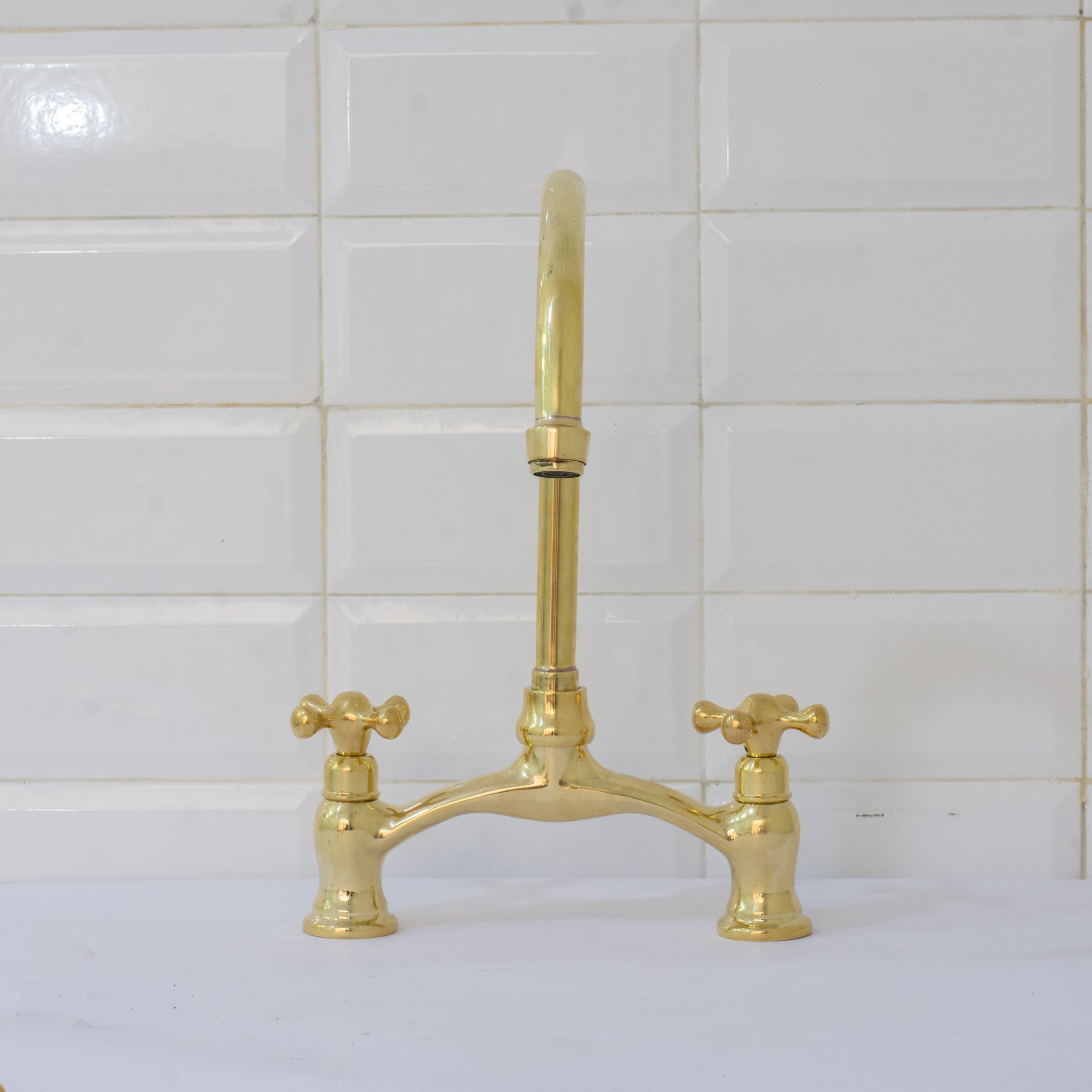 Verdeau - Unlacquered Bridge Kitchen Faucet - Insideast