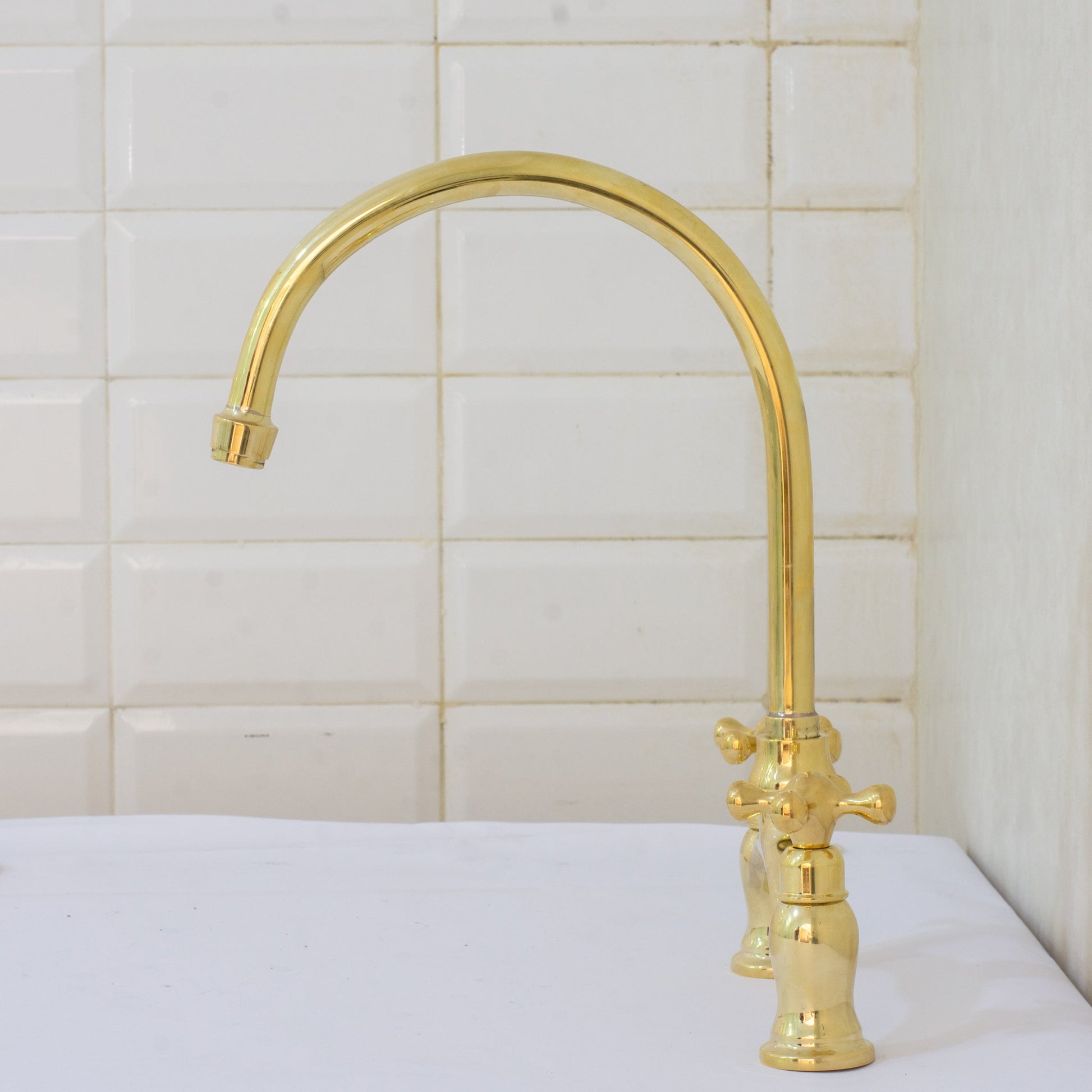 Verdeau - Unlacquered Bridge Kitchen Faucet - Insideast