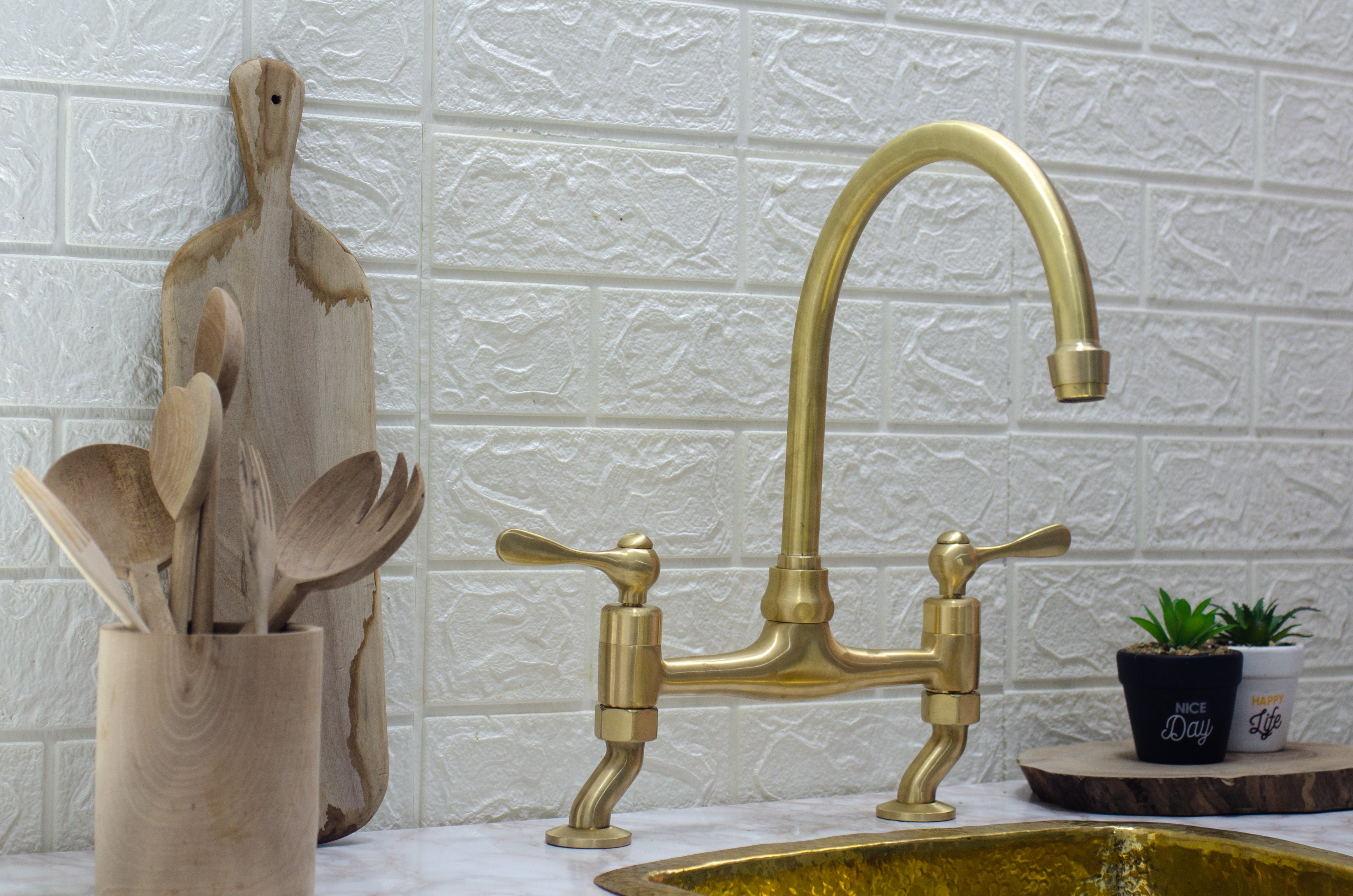 Bridge Sink Faucet - Brass Kitchen Faucet ISB03