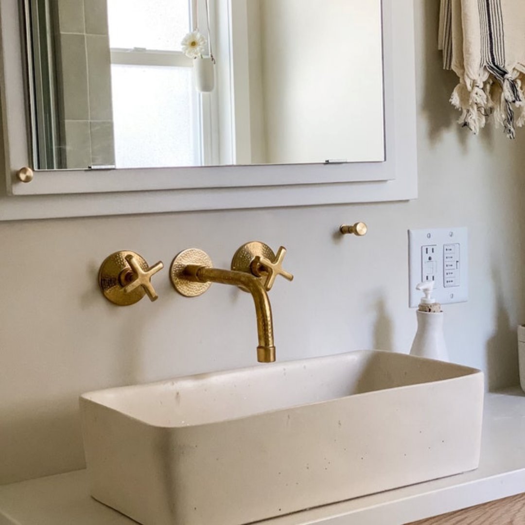 hammered brass - vintage wall mount sink faucet | insideast