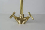 Load image into Gallery viewer, Single Hole Bathroom Faucet - Antique Brass Bathroom Faucet IBF08
