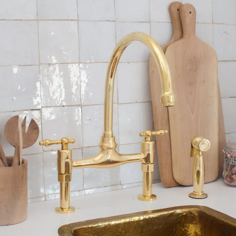 Vintage-8″-Unlacquered-Brass-kitchen-Faucet-with-Lever-Handles