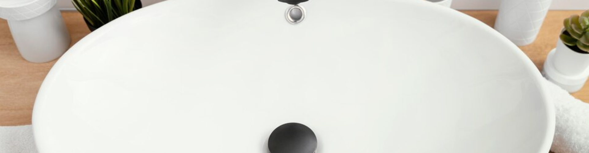 Single-Hole vs. Widespread Bathroom Sink Faucets